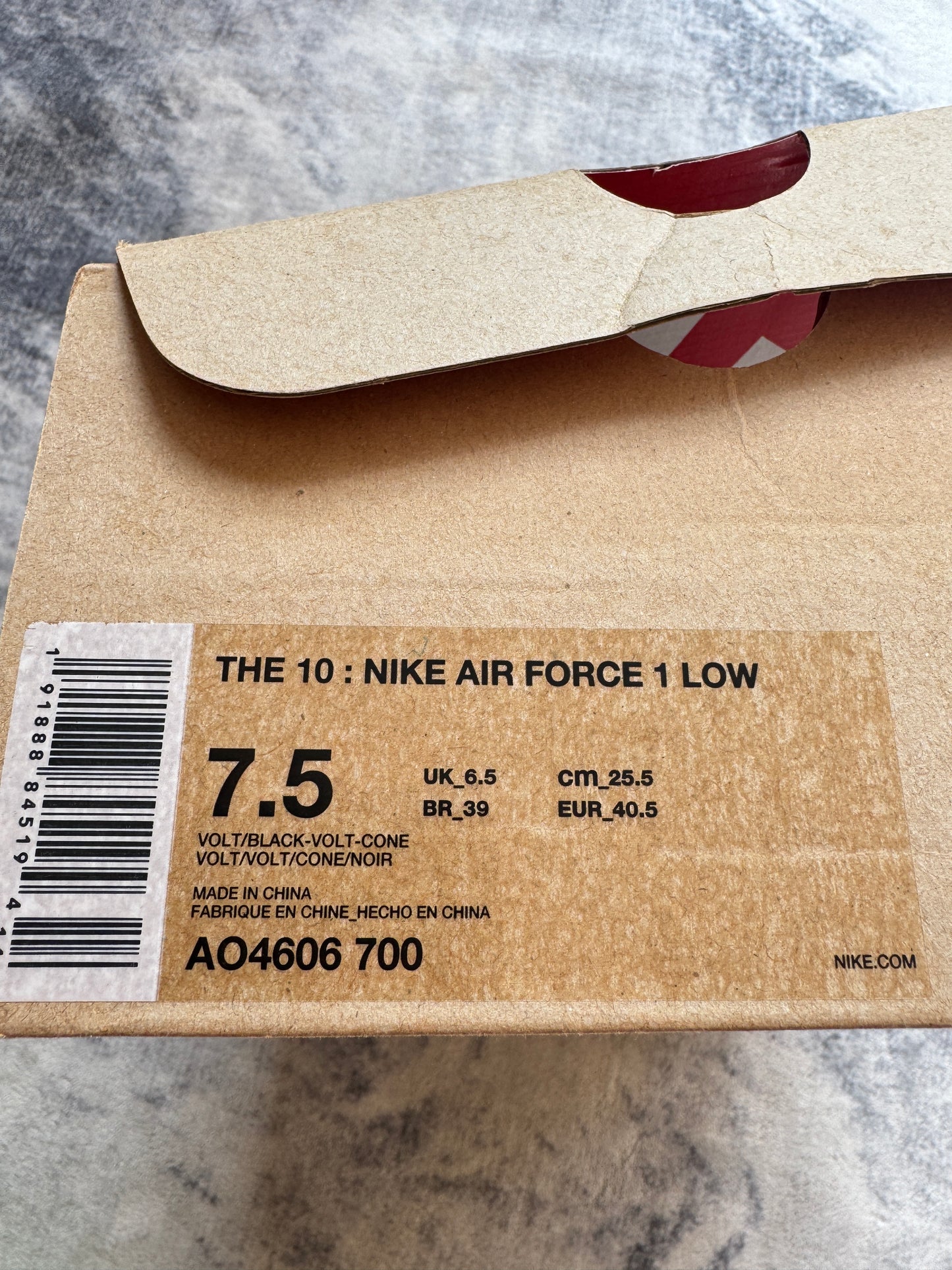 Nike Air Force 1 Off Whiter Volt "The Ten"