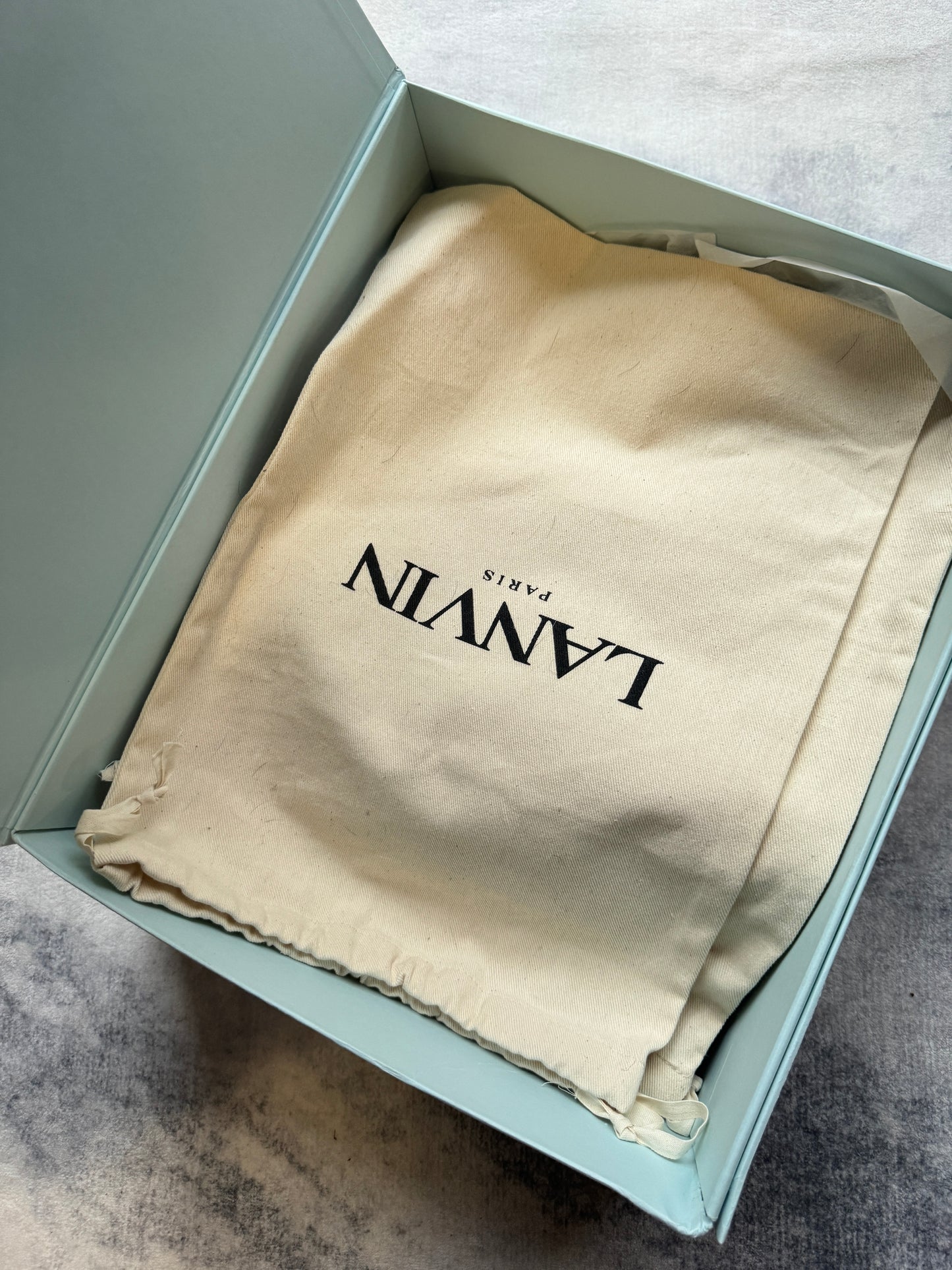 Lanvin Curb Natural Azul