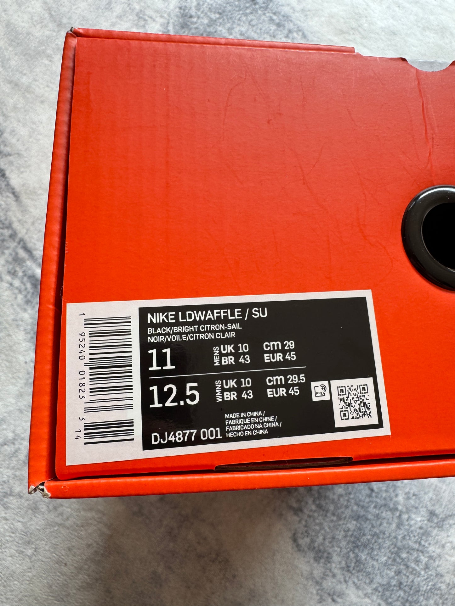 Nike Vaporwaffle Sacai