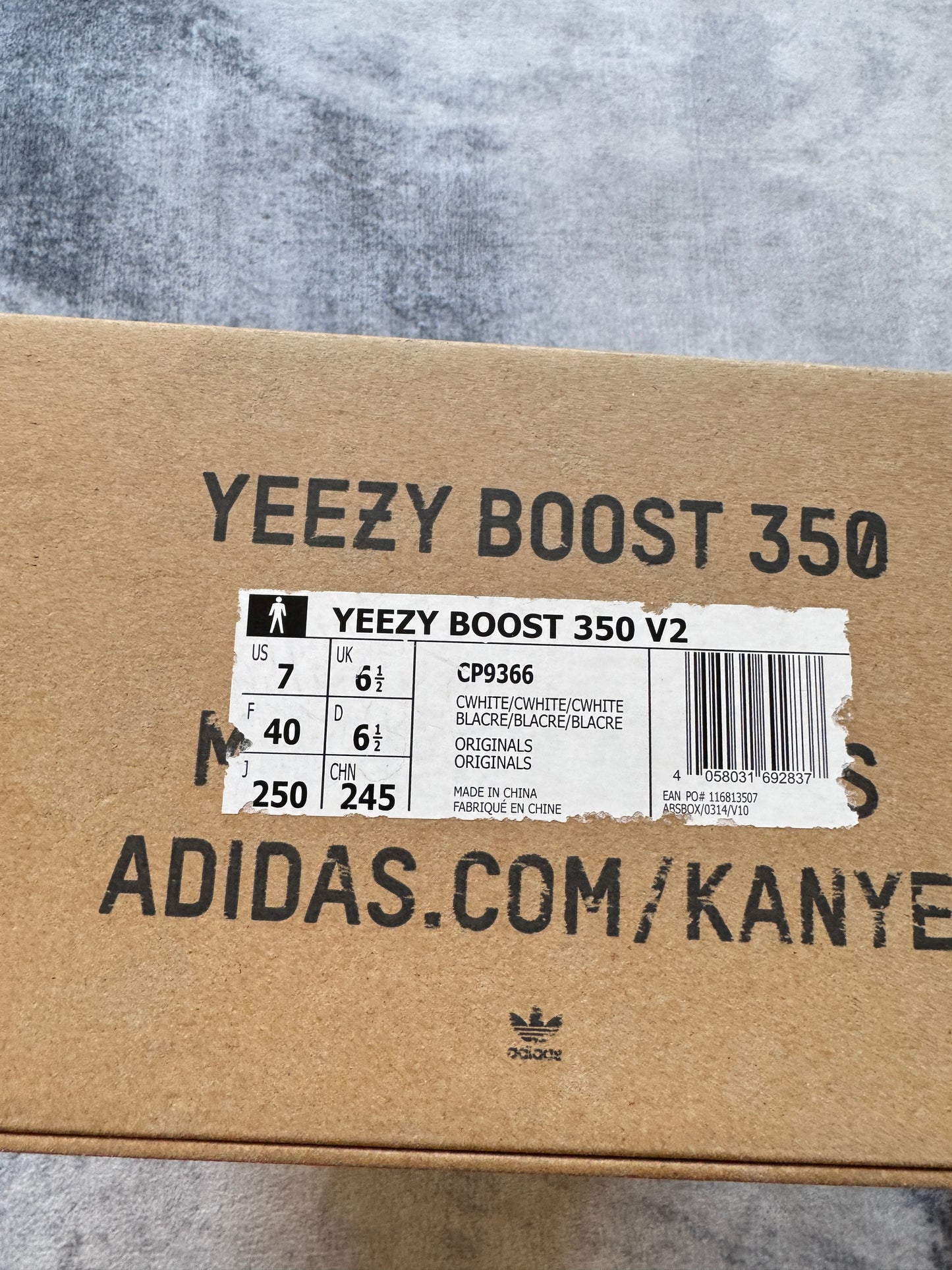 Yeezy 350 Cream