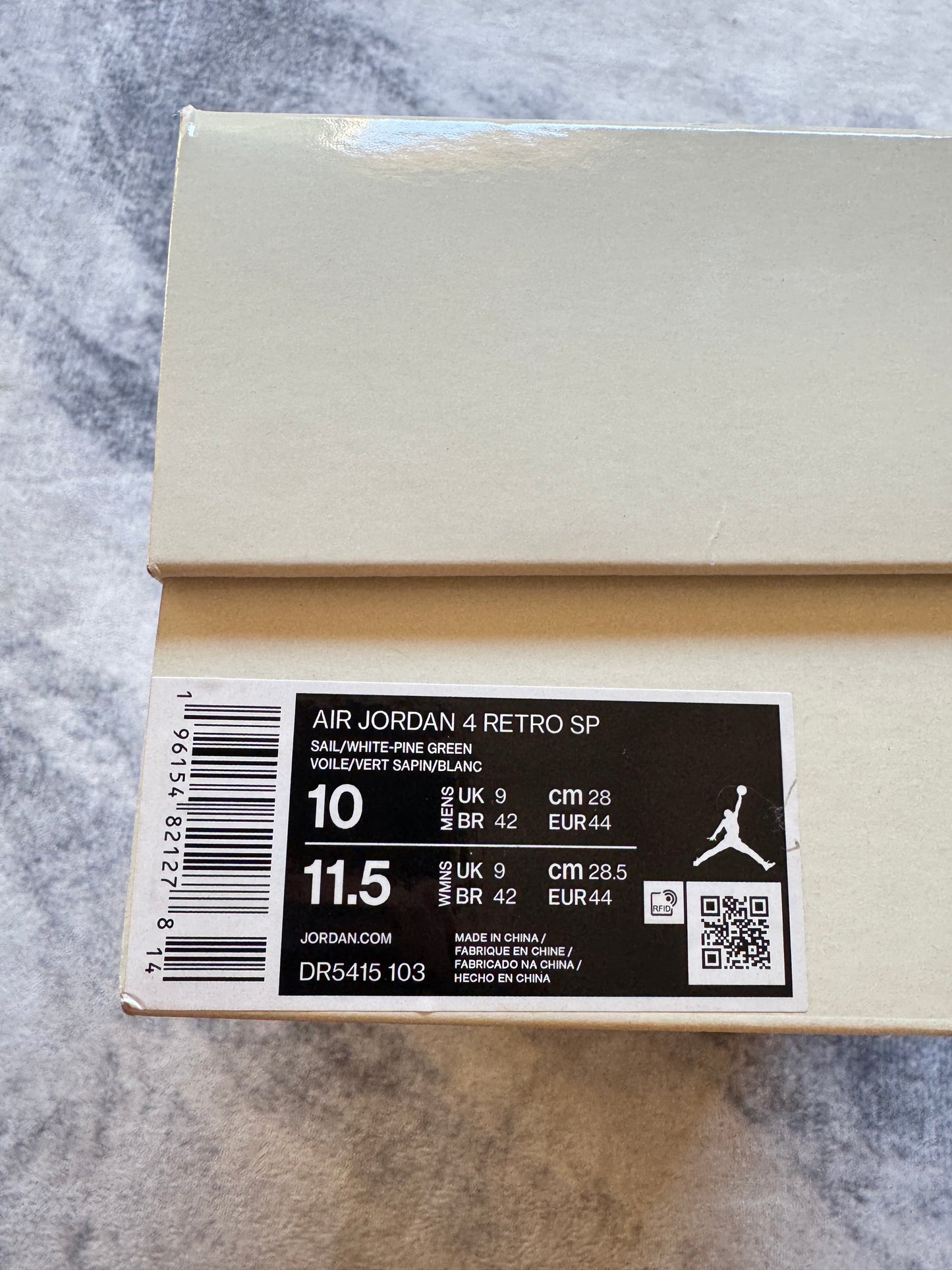 Jordan 4 Sb Pine Green