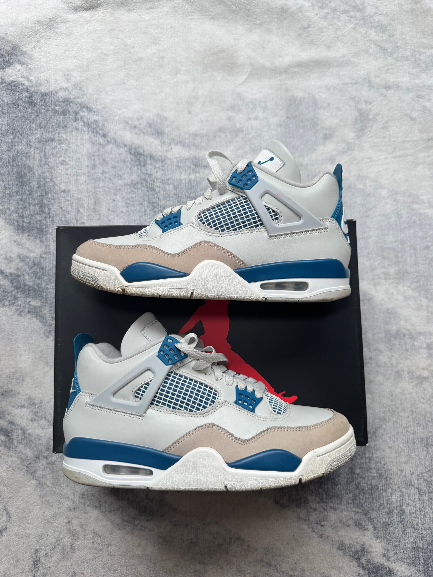 Jordan 4 Military Blu