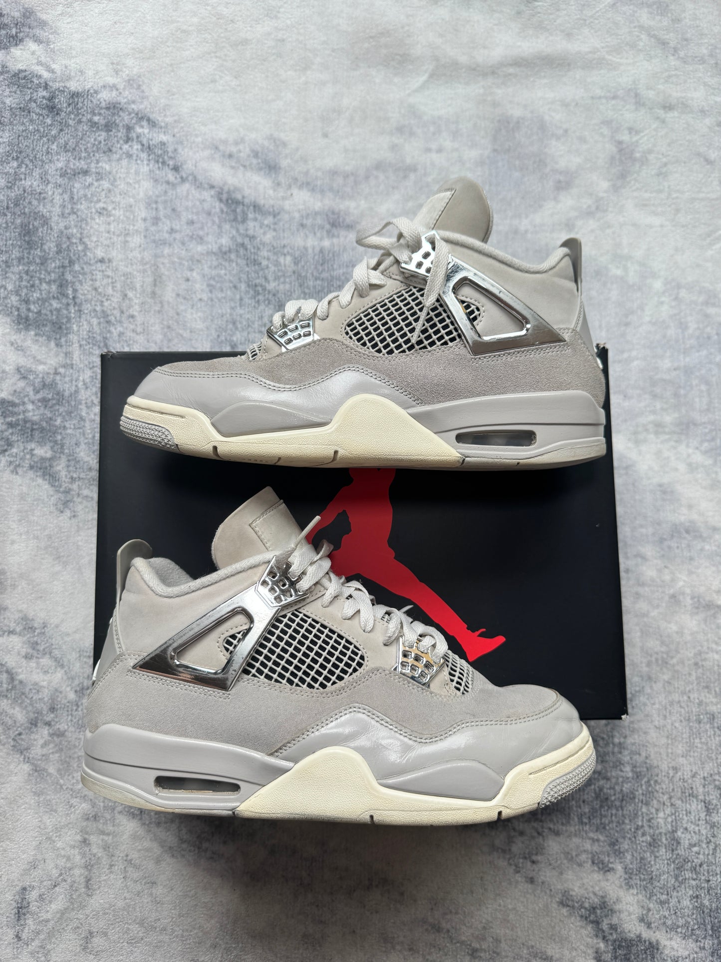 Jordan 4 Frozen Moments