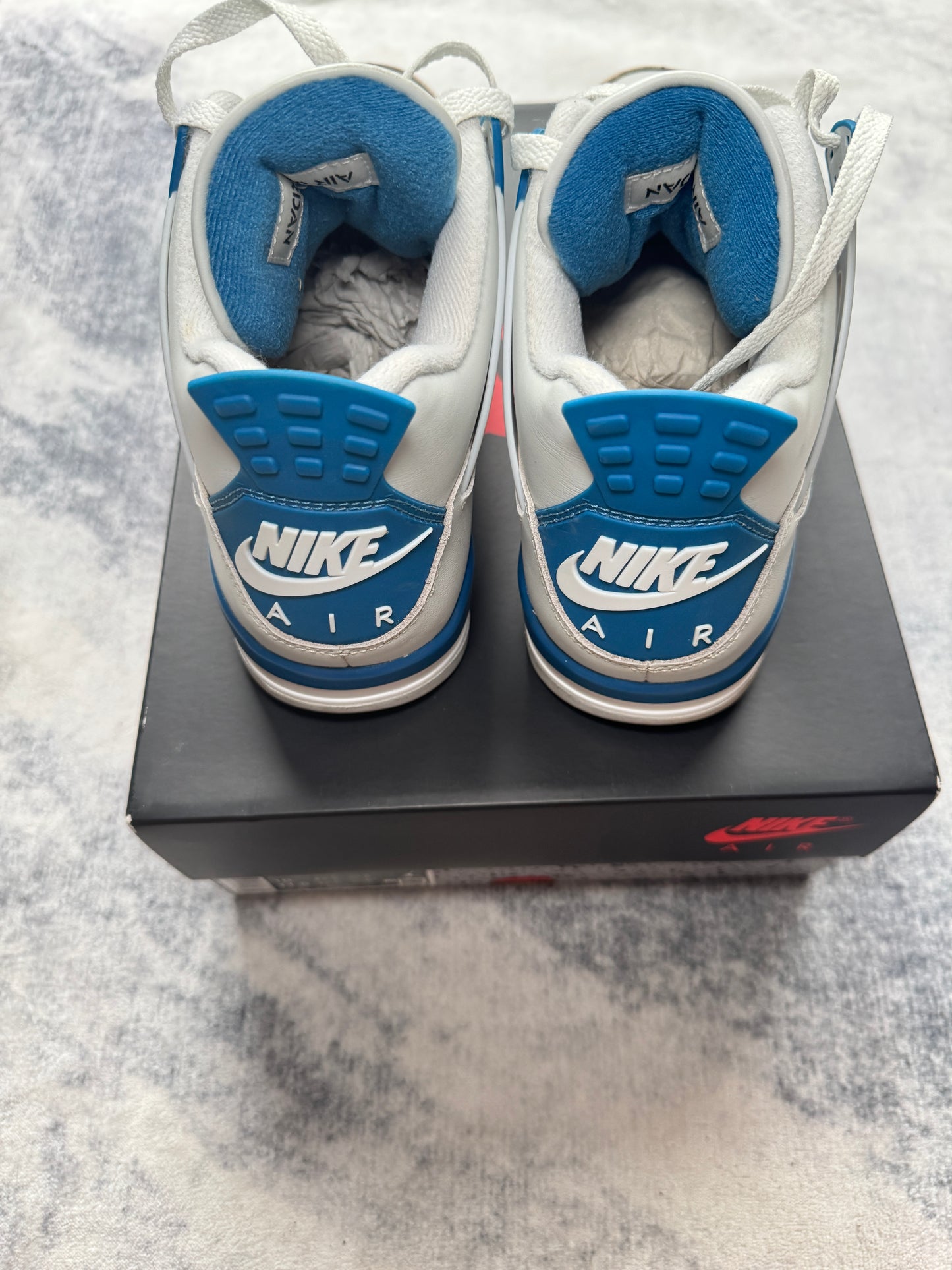 Jordan 4 Military Blu