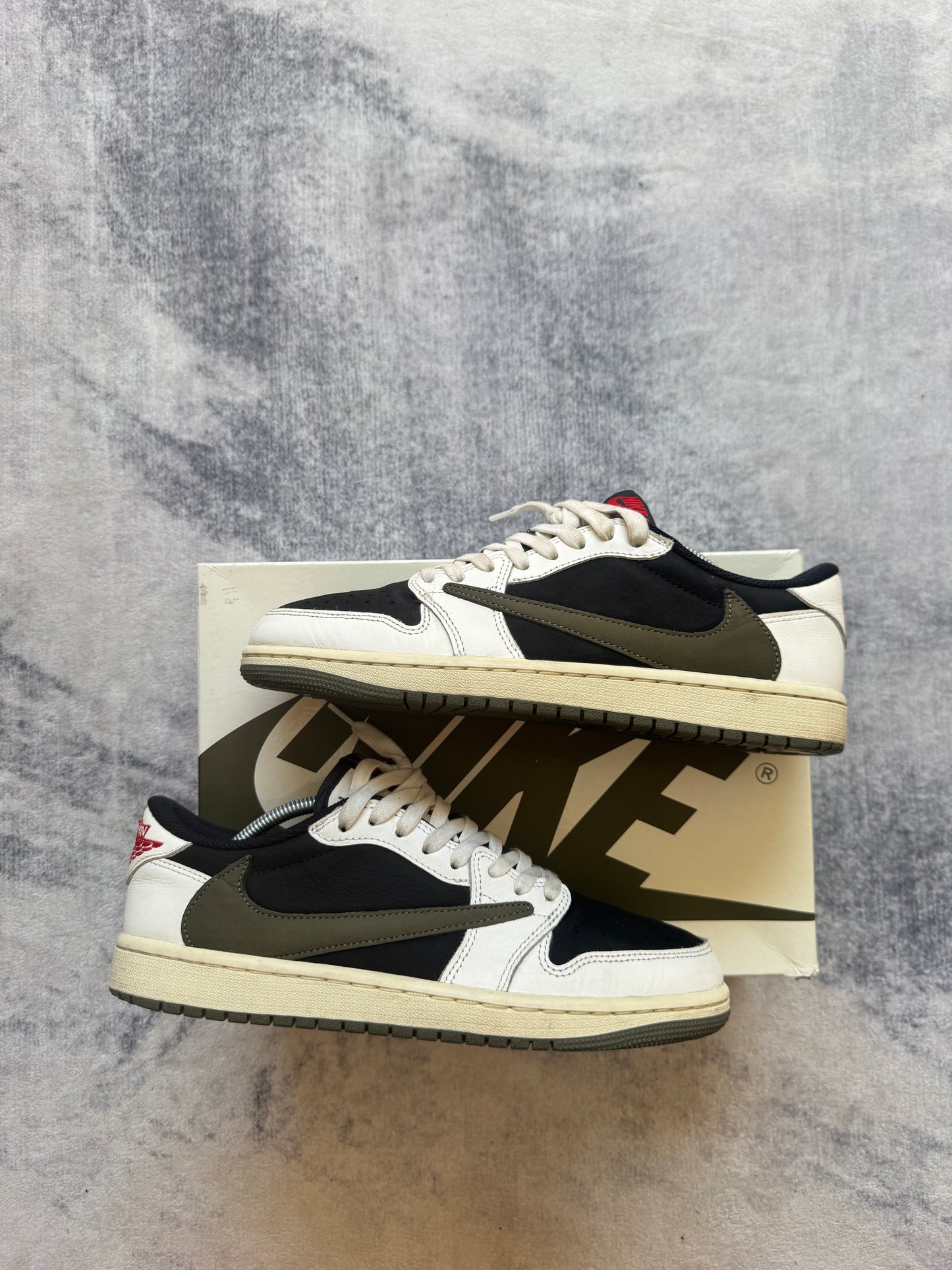 Jordan 1 Low Travis Scott Medium Olive