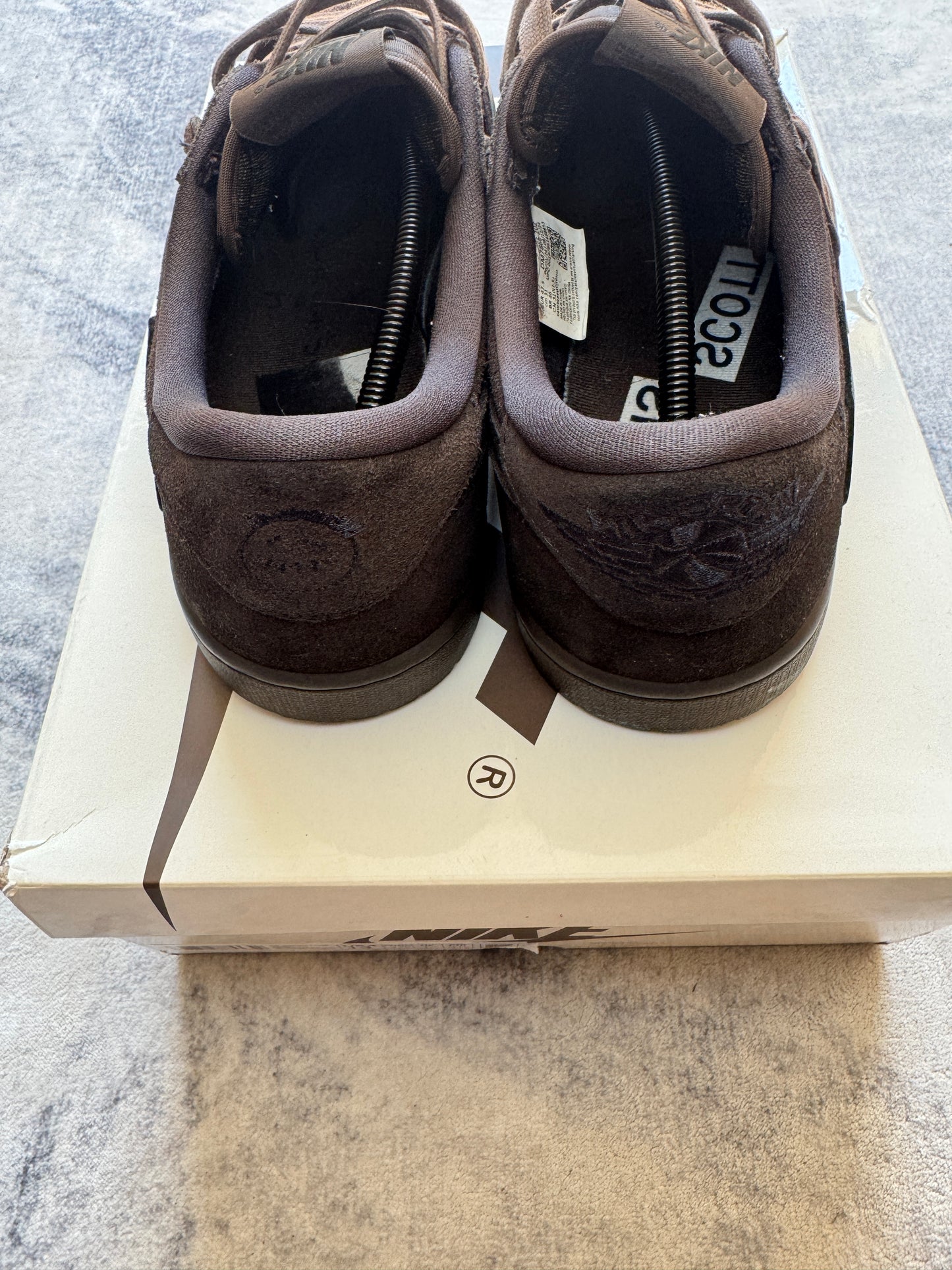Jordan 1 Low Travis Scott Velvet Brown