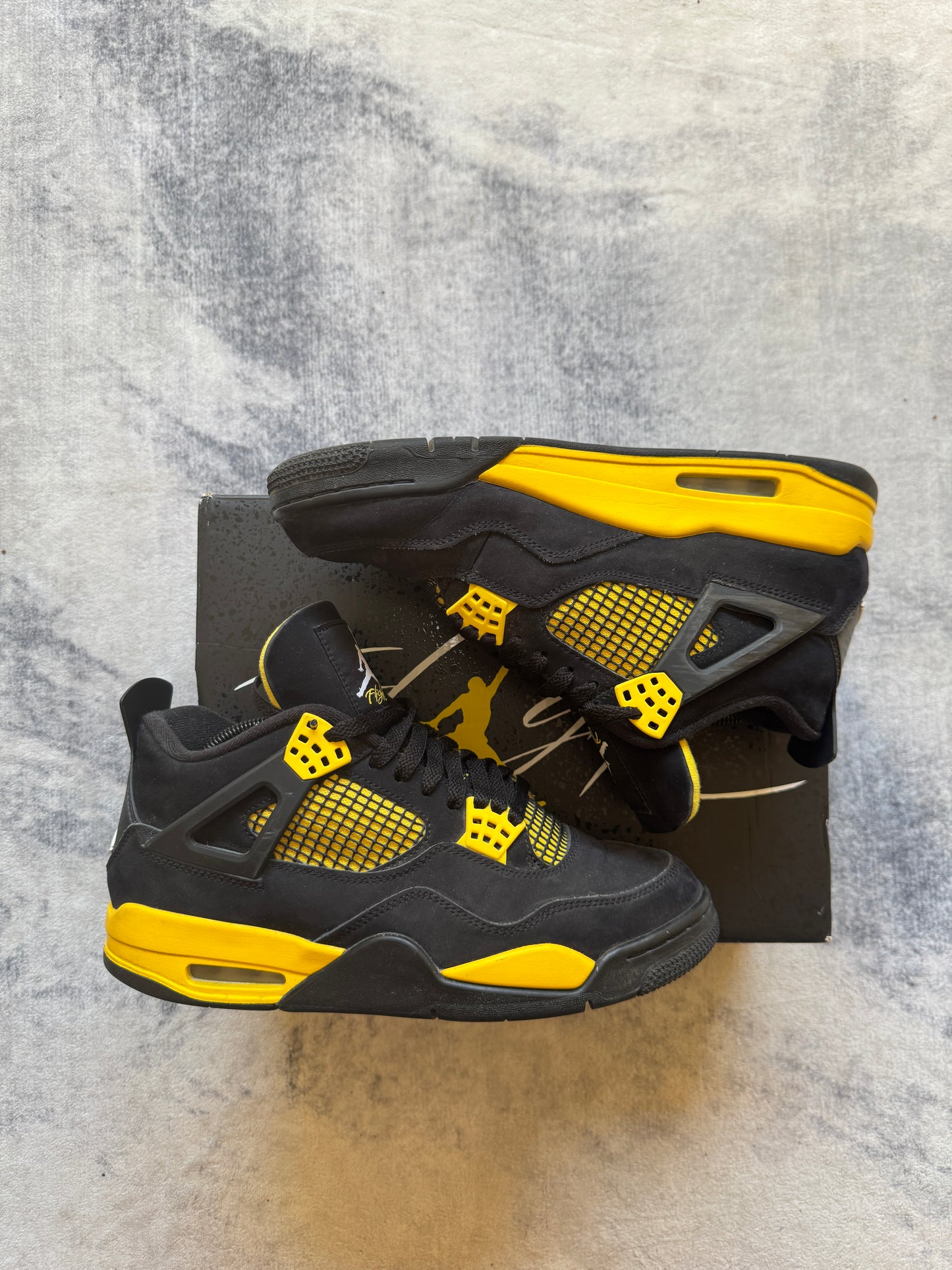 Jordan 4 Yellow Thunder