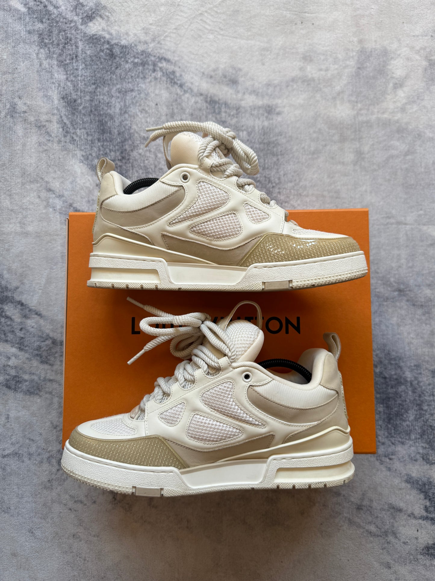 Louis Vuitton Skate Beige