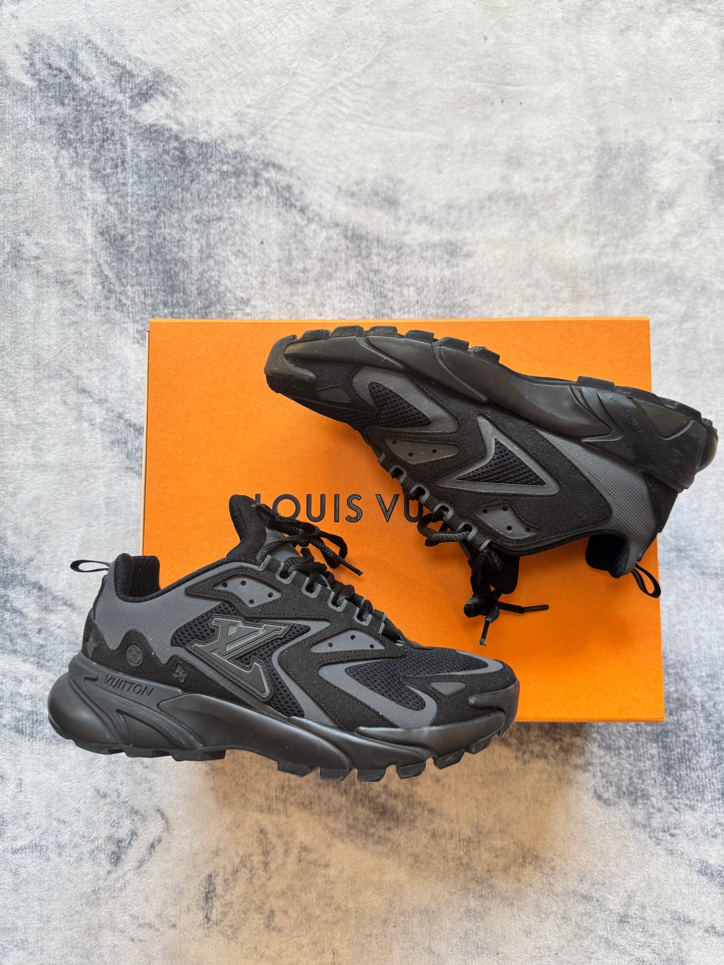 Louis Vuitton Runner Black