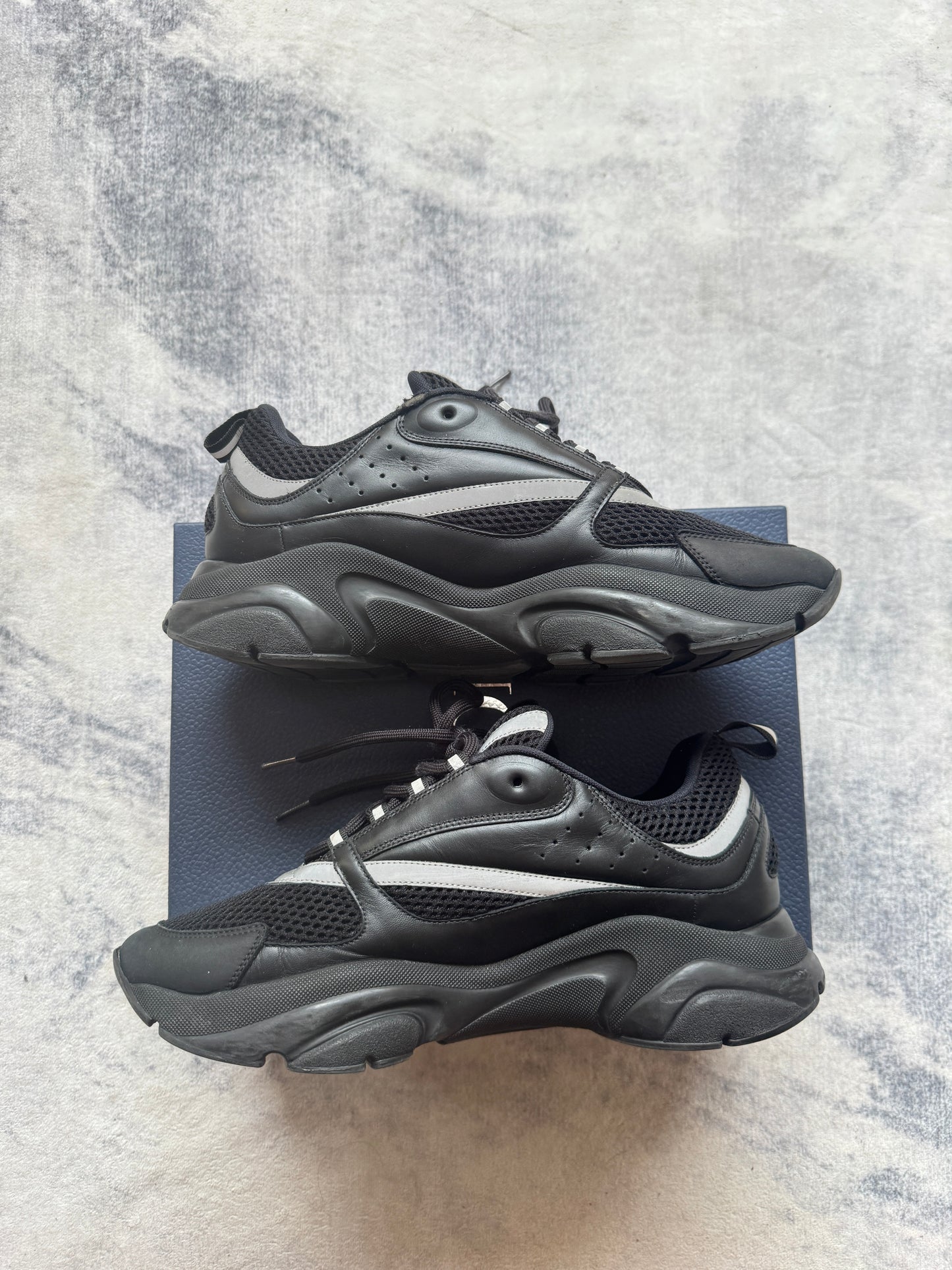 Dior B22 Black