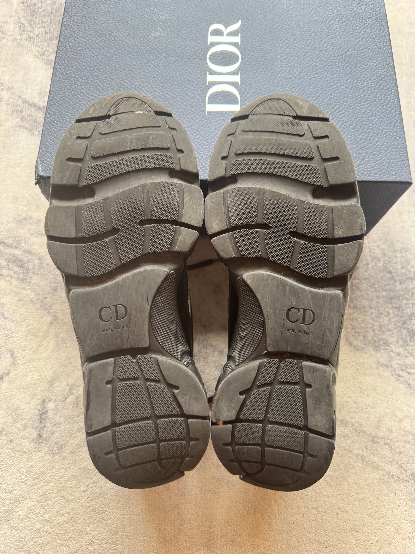 Dior B22 Black