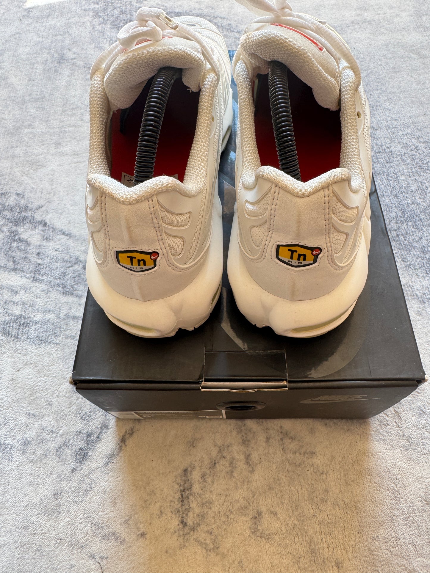 Nike Tn Supreme White