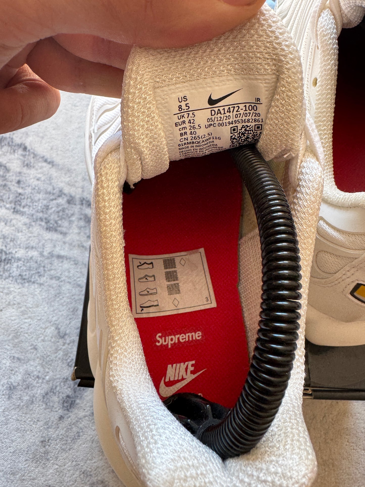 Nike Tn Supreme White