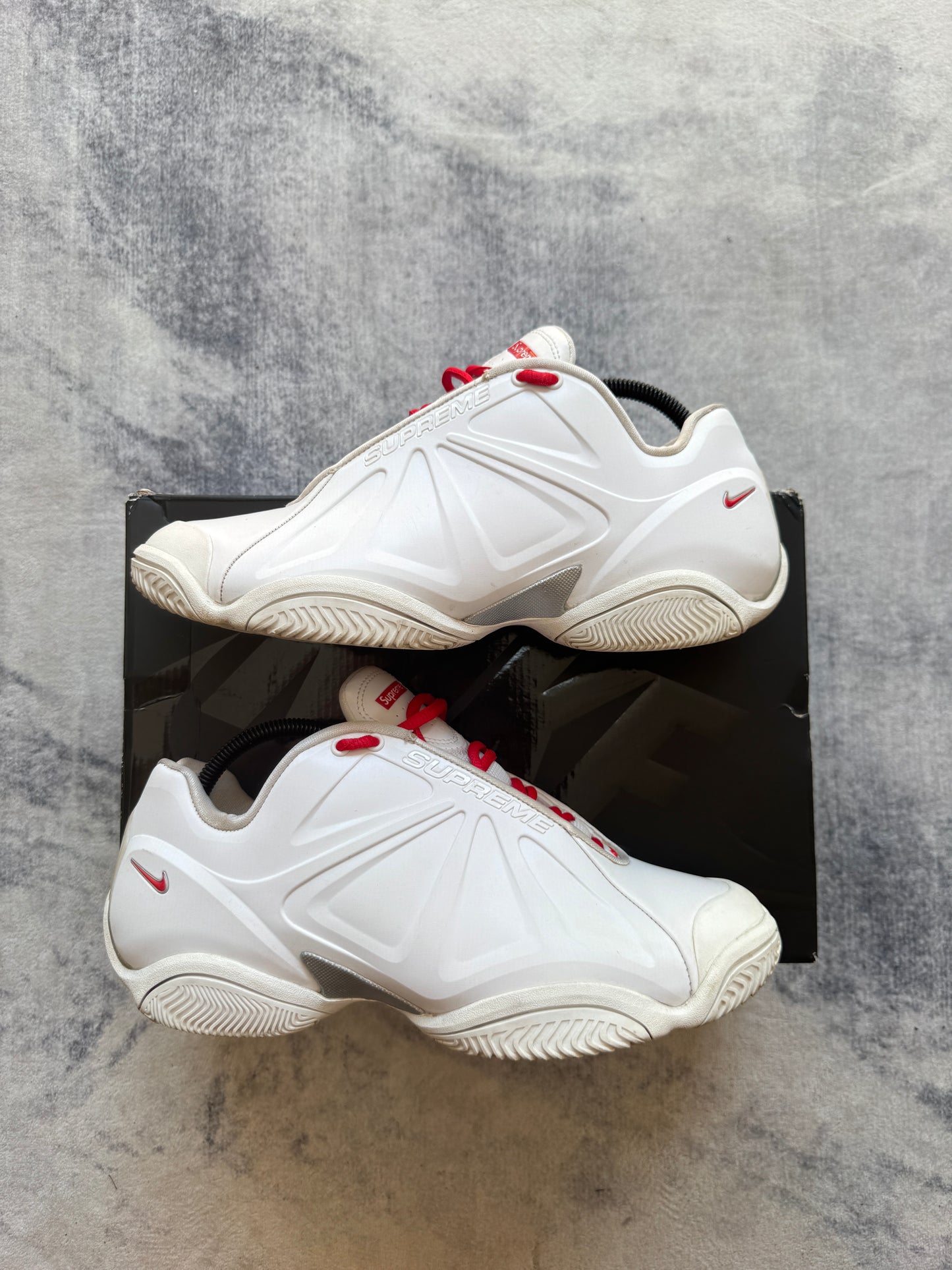 Nike Courtposite Supreme White