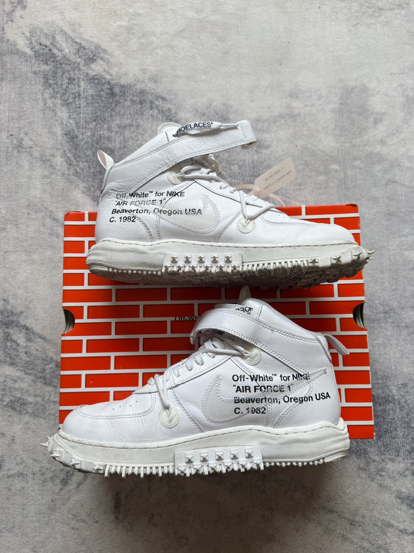 Nike Air Force 1 Mid Off White Graffiti