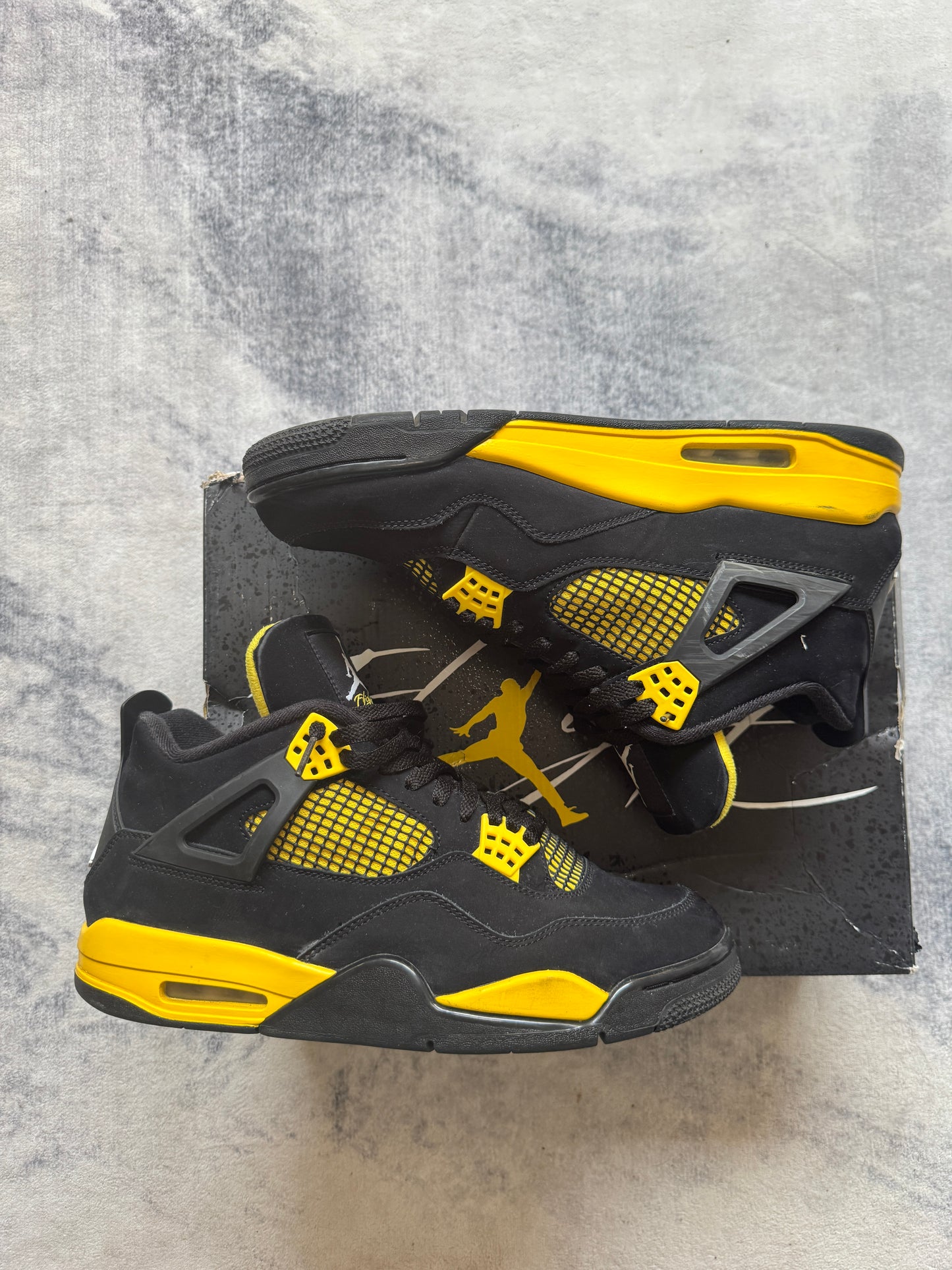 Jordan 4 Yellow Thunder