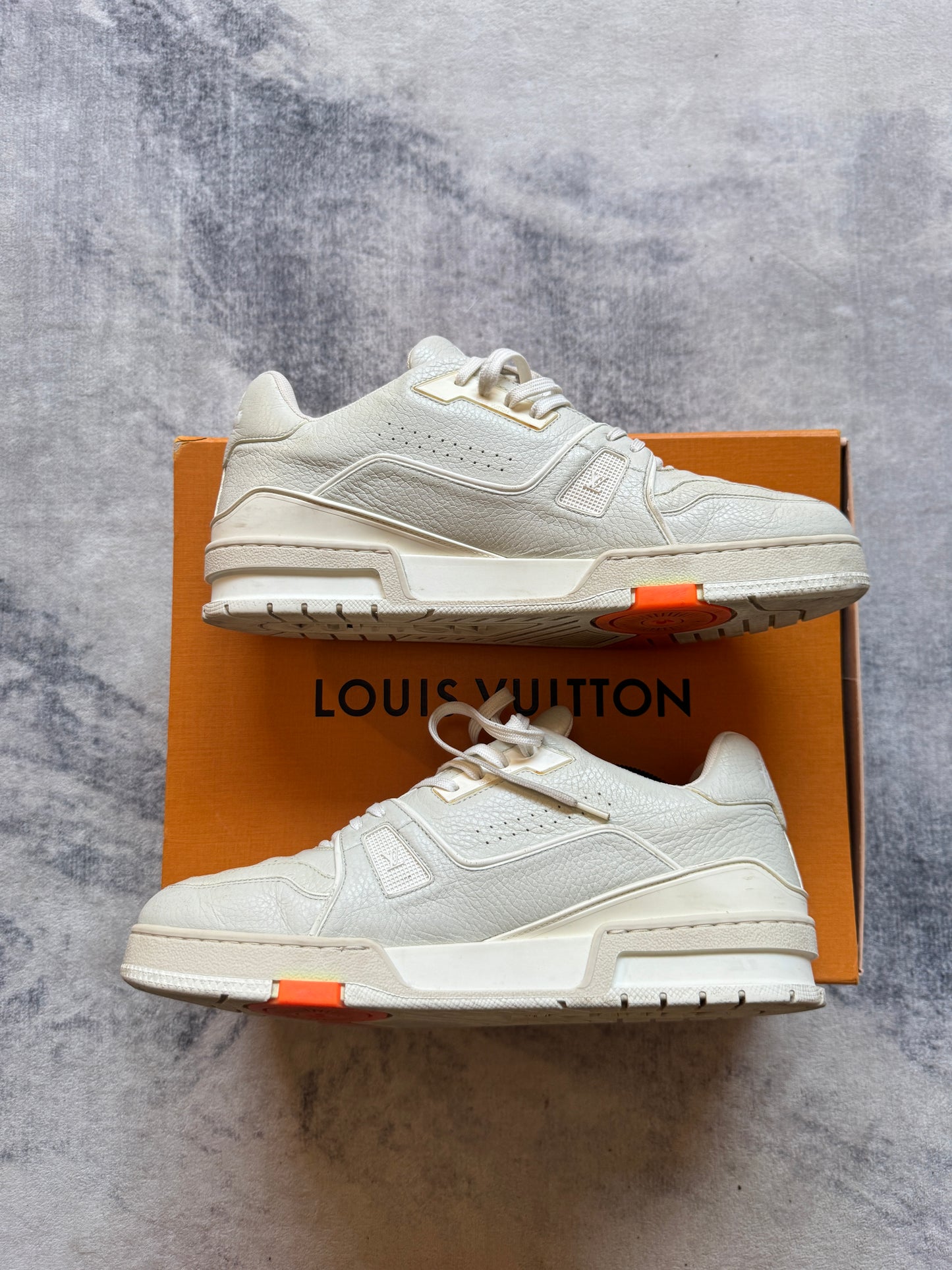 Louis Vuitton Trainer #54