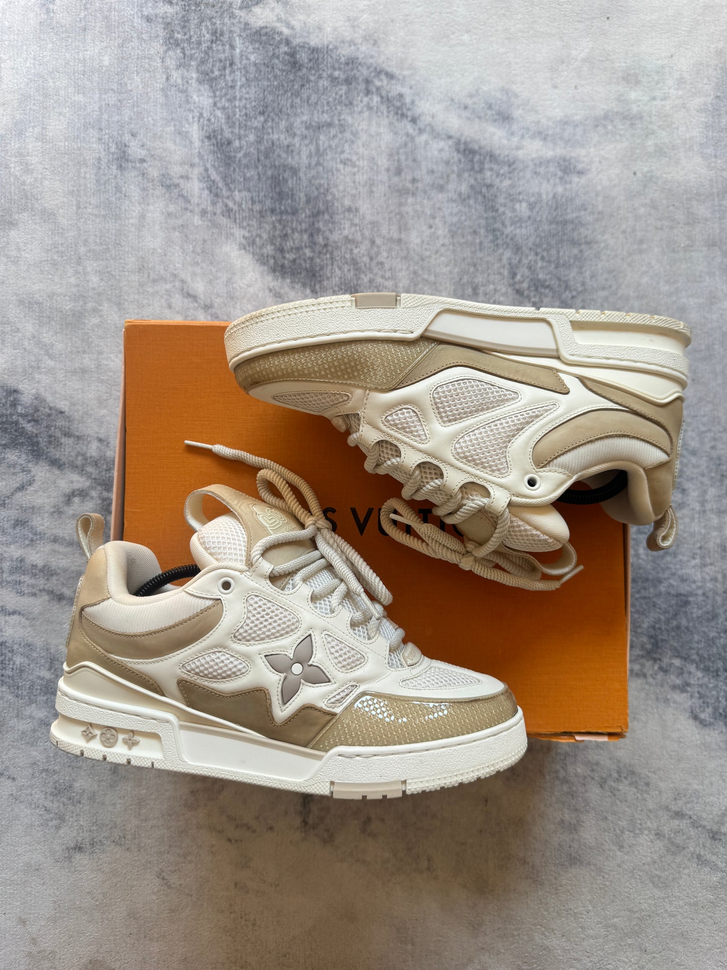 Louis Vuitton Skate Beige