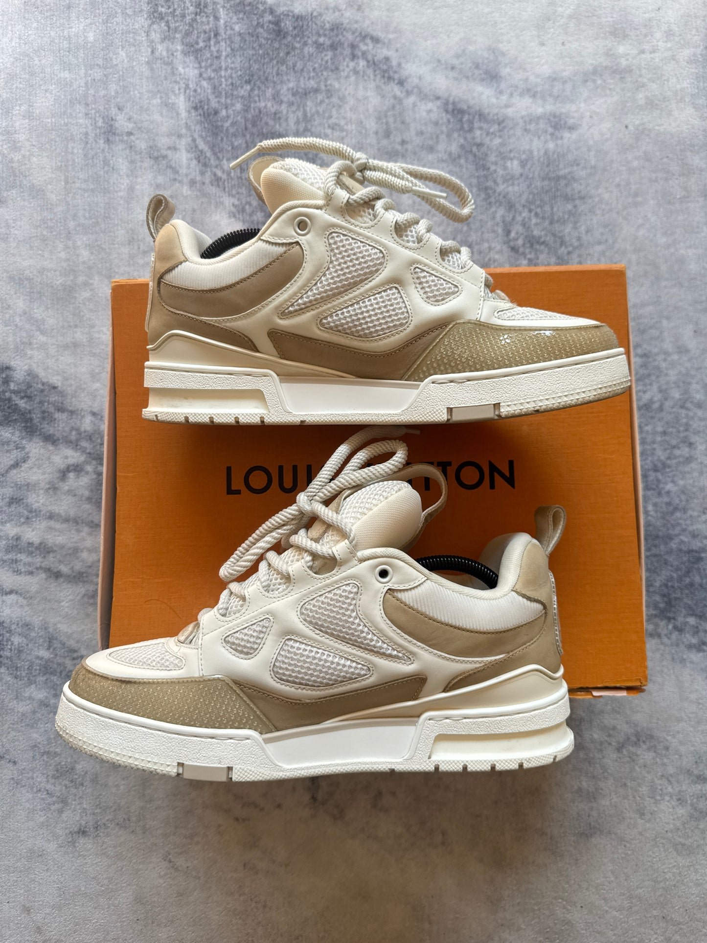 Louis Vuitton Skate Beige