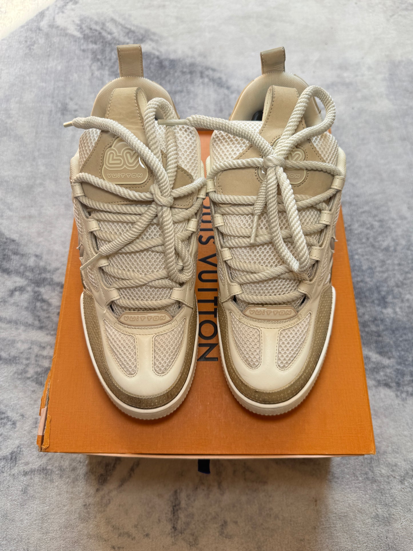 Louis Vuitton Skate Beige