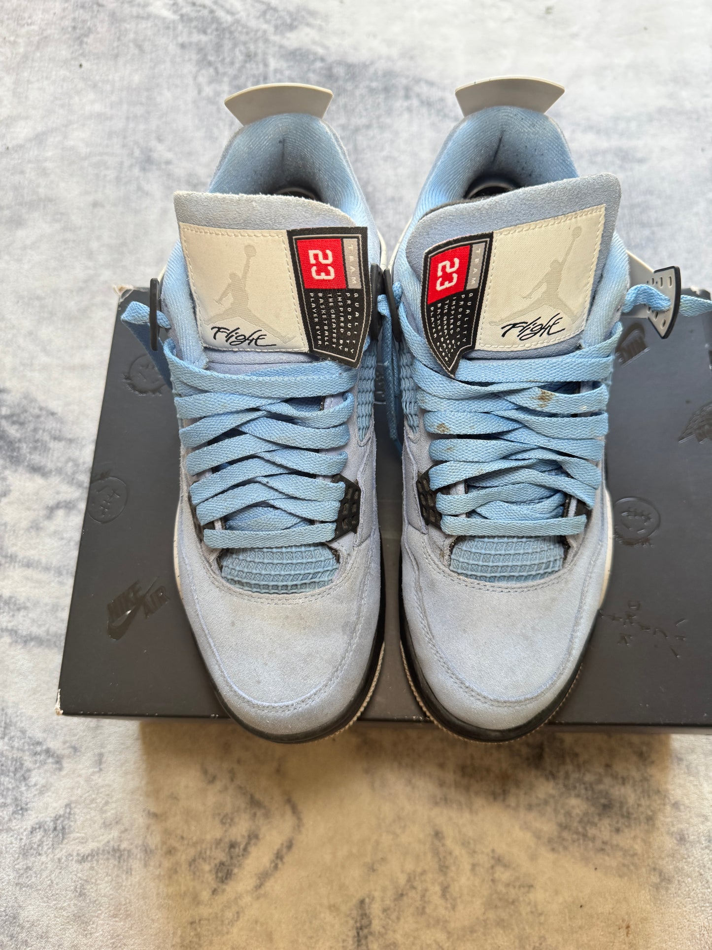 Jordan 4 University Blu
