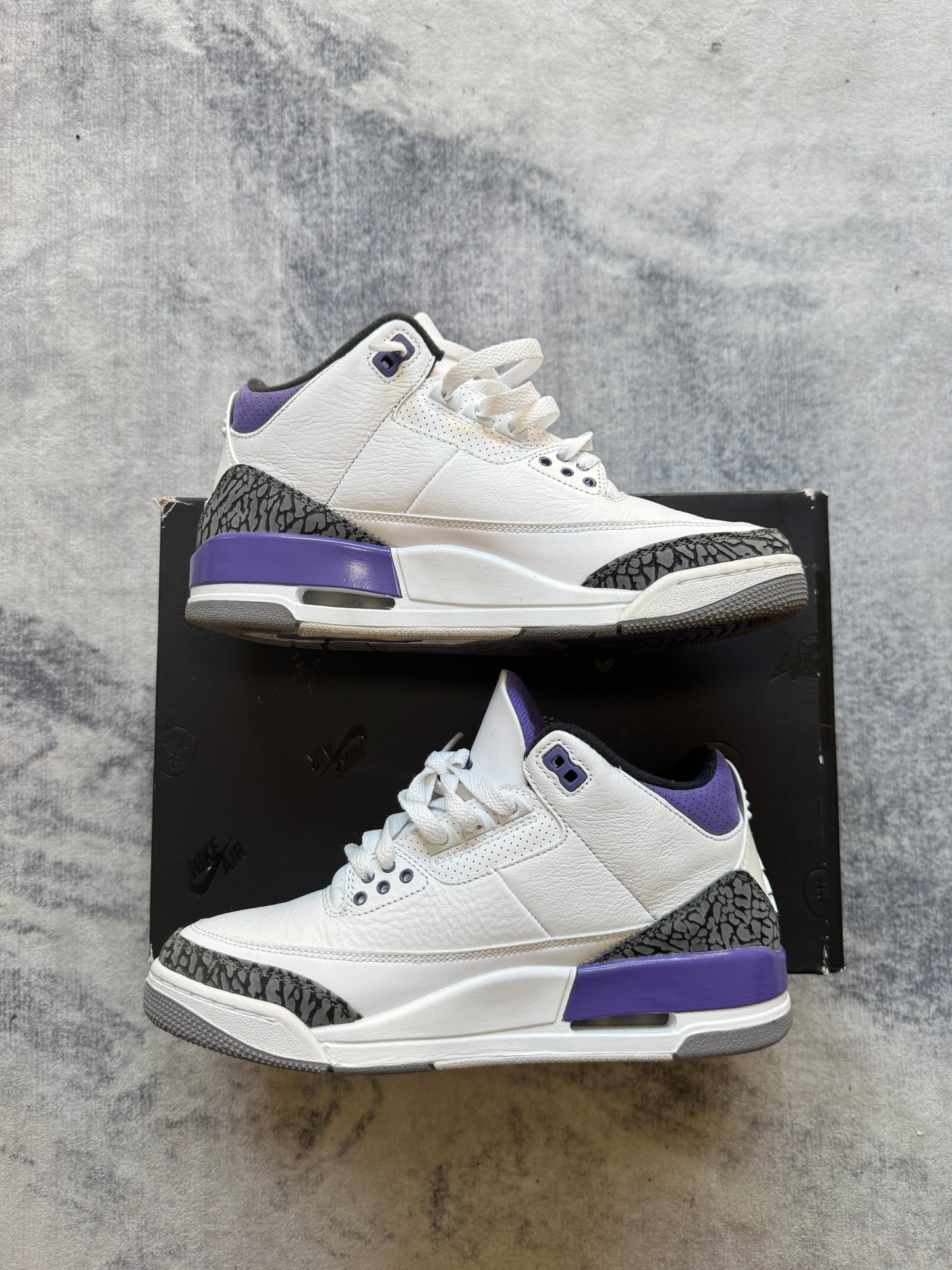 Jordan 3 Iris