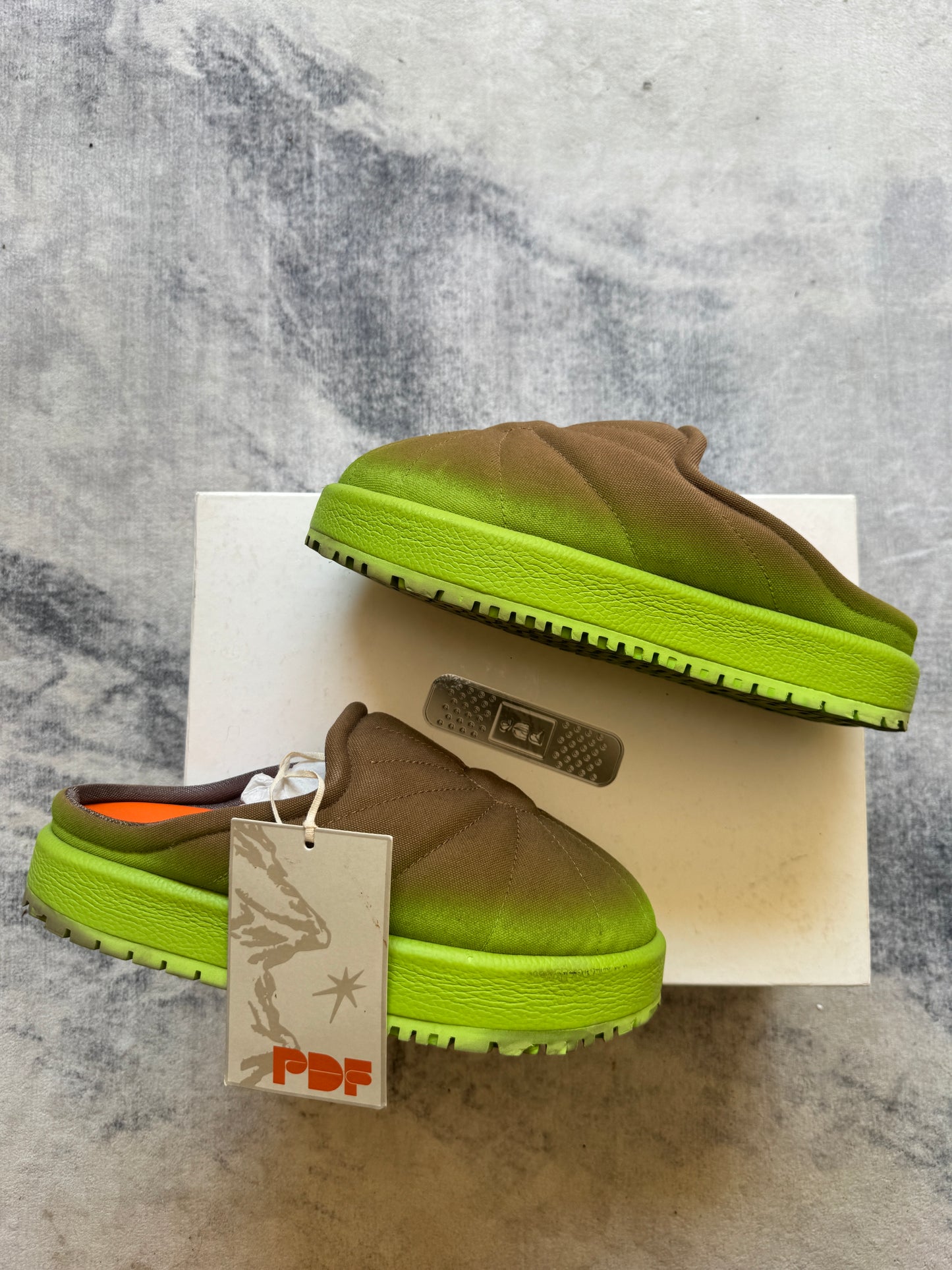 Slide Pdf Green/Brown