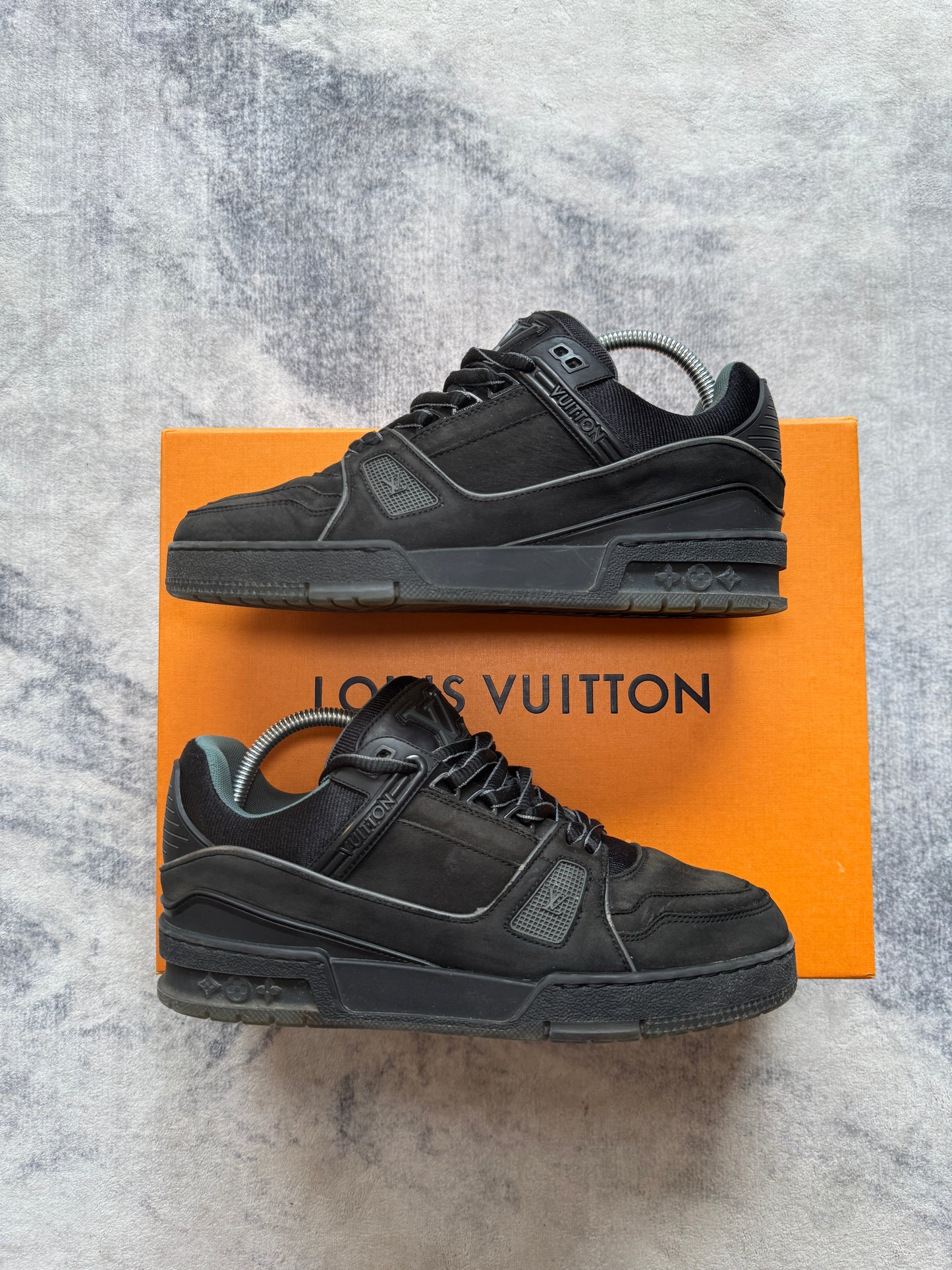 Louis Vuitton Trainer Black