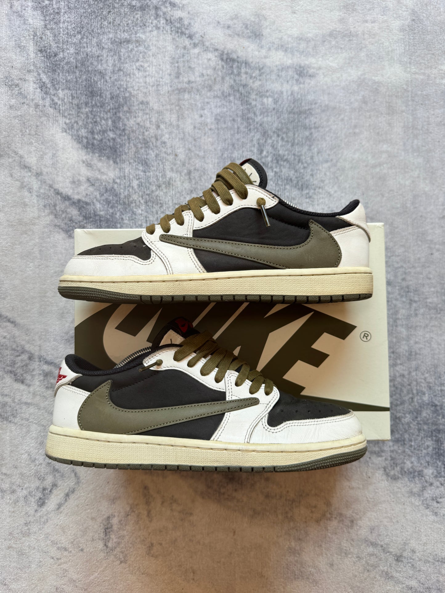 Jordan 1 Low Travis Scott Olive