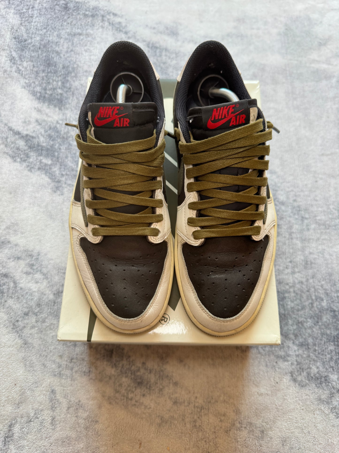 Jordan 1 Low Travis Scott Olive