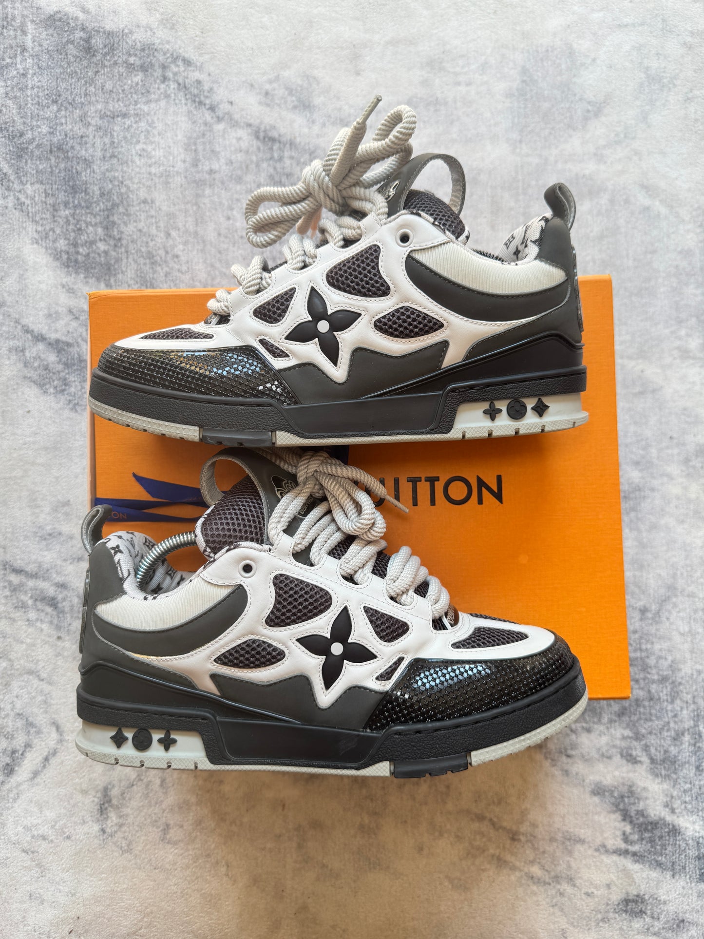 Louis Vuitton Skate Black/White