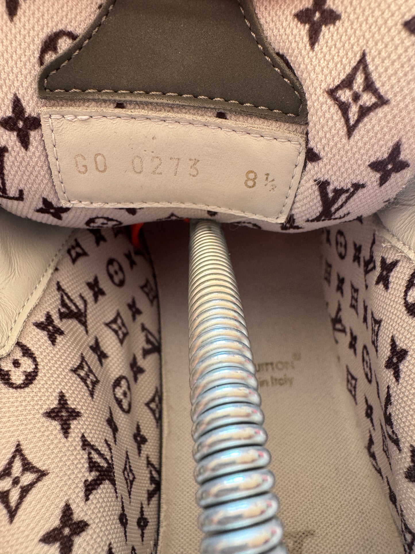 Louis Vuitton Skate Black/White