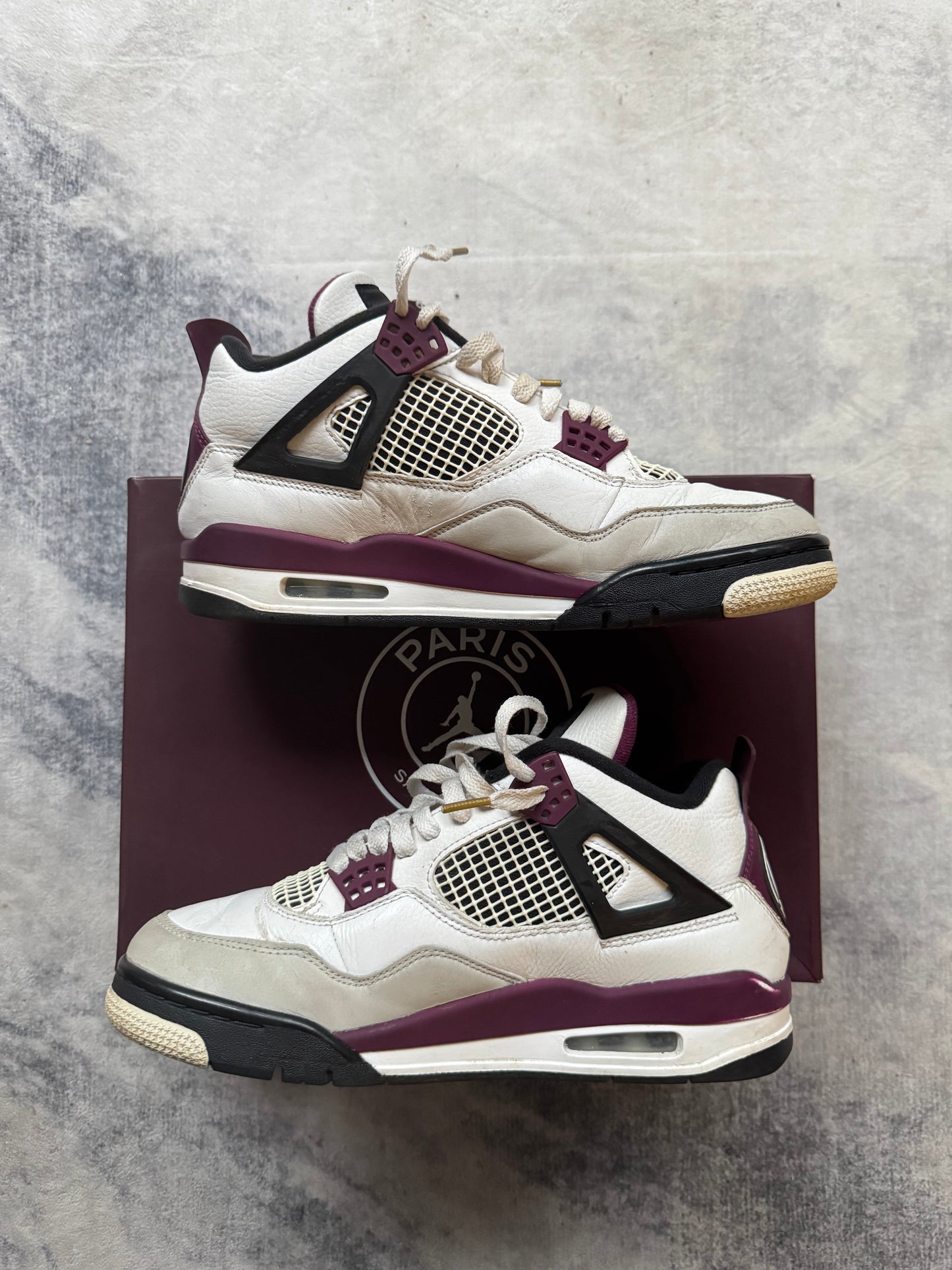 Jordan 4 Paris Saint Germain