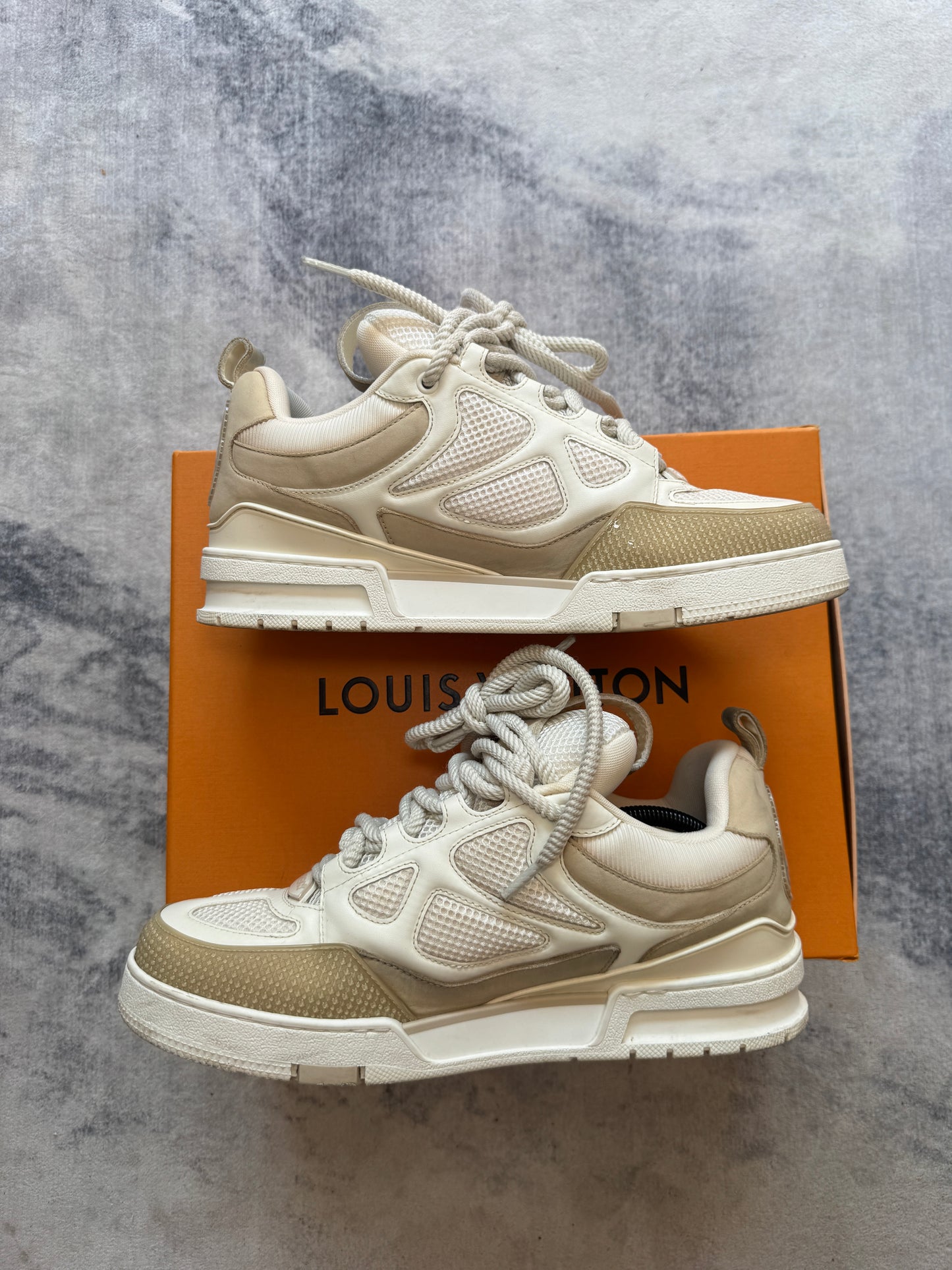 Louis Vuitton Skate Beige