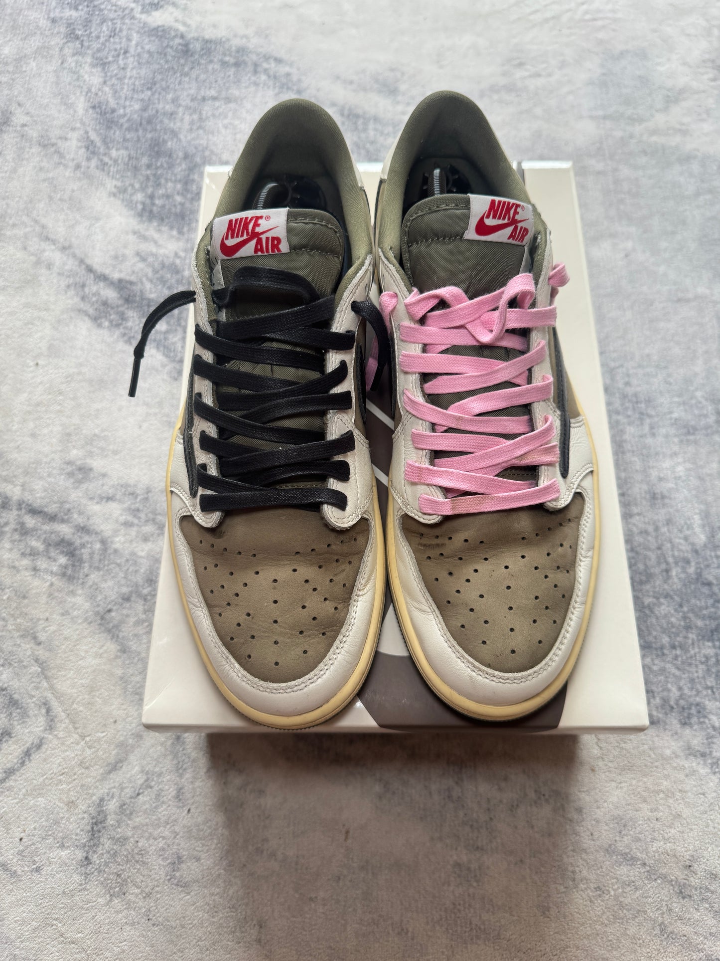 Jordan 1 Low Travis Scott Medium Olive