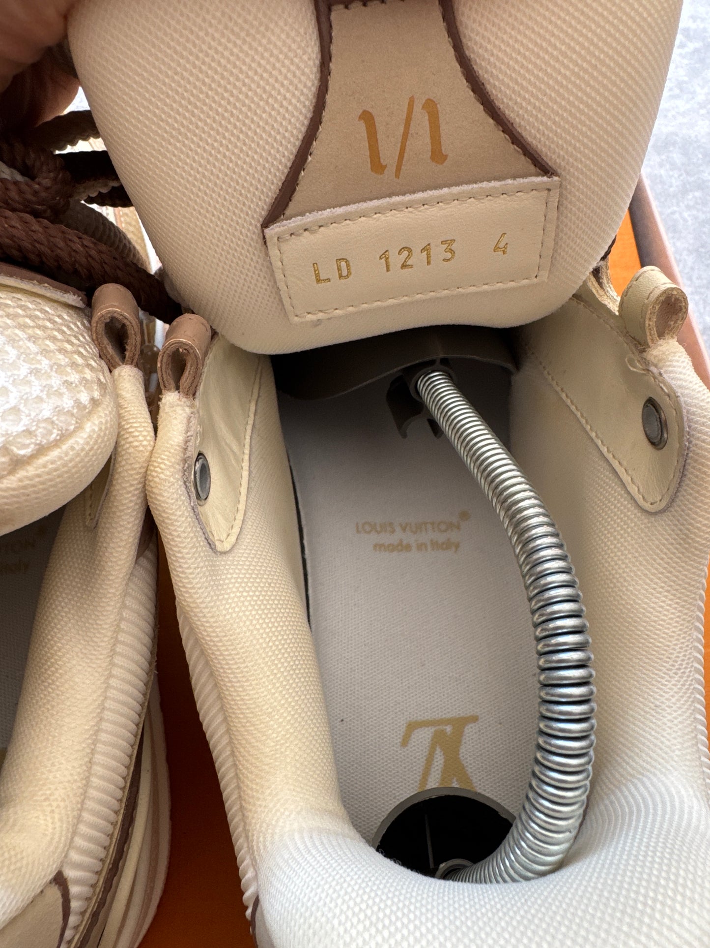 1 of 1 Louis Vuitton Skate Custom By LV