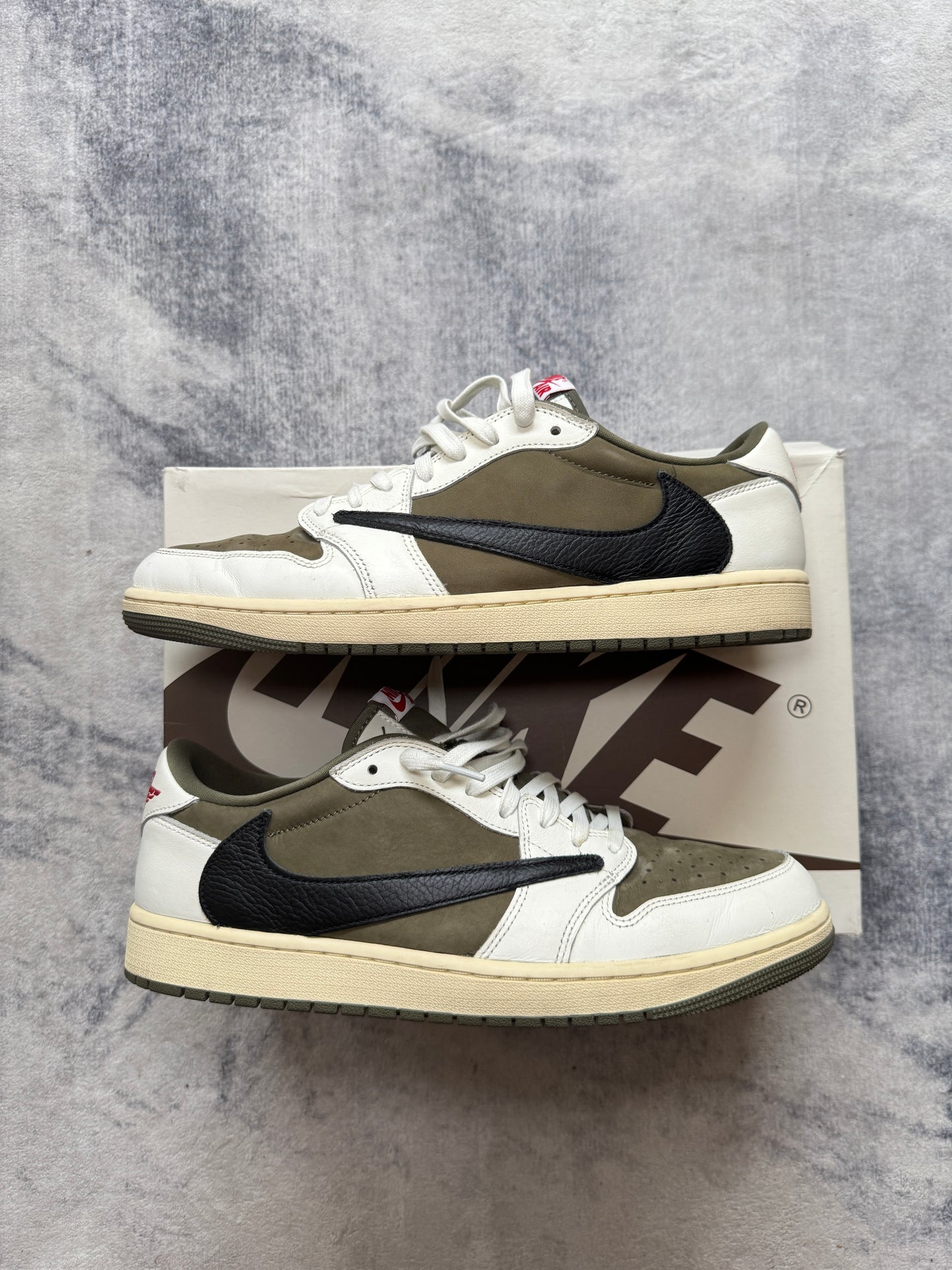 Jordan 1 Low Travis Scott Medium Olive