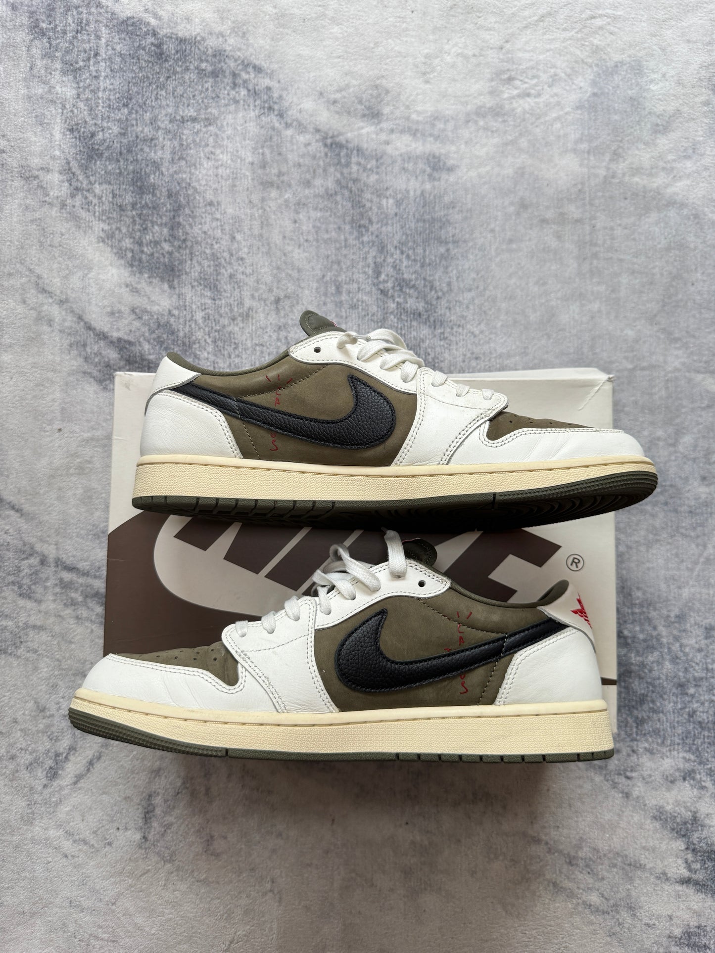 Jordan 1 Low Travis Scott Medium Olive