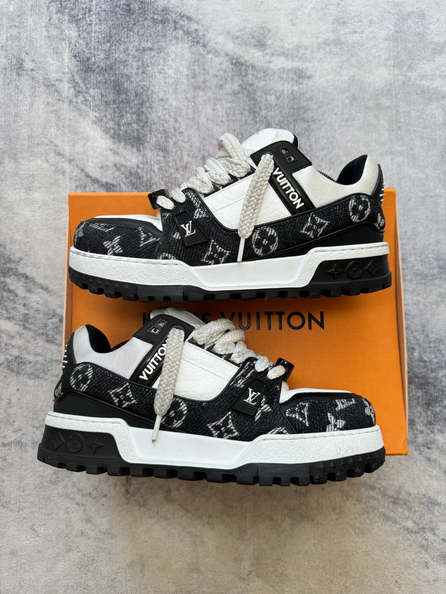 Louis Vuitton Trainer Chunky Denim