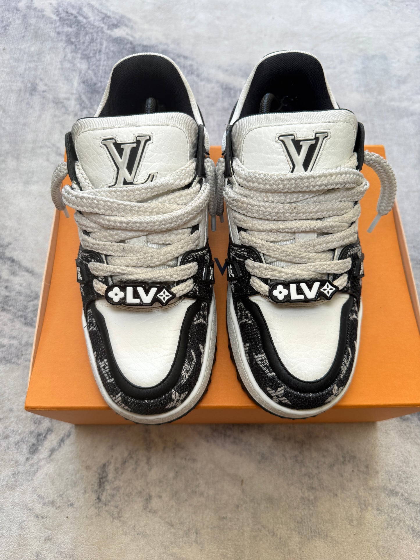 Louis Vuitton Trainer Chunky Denim