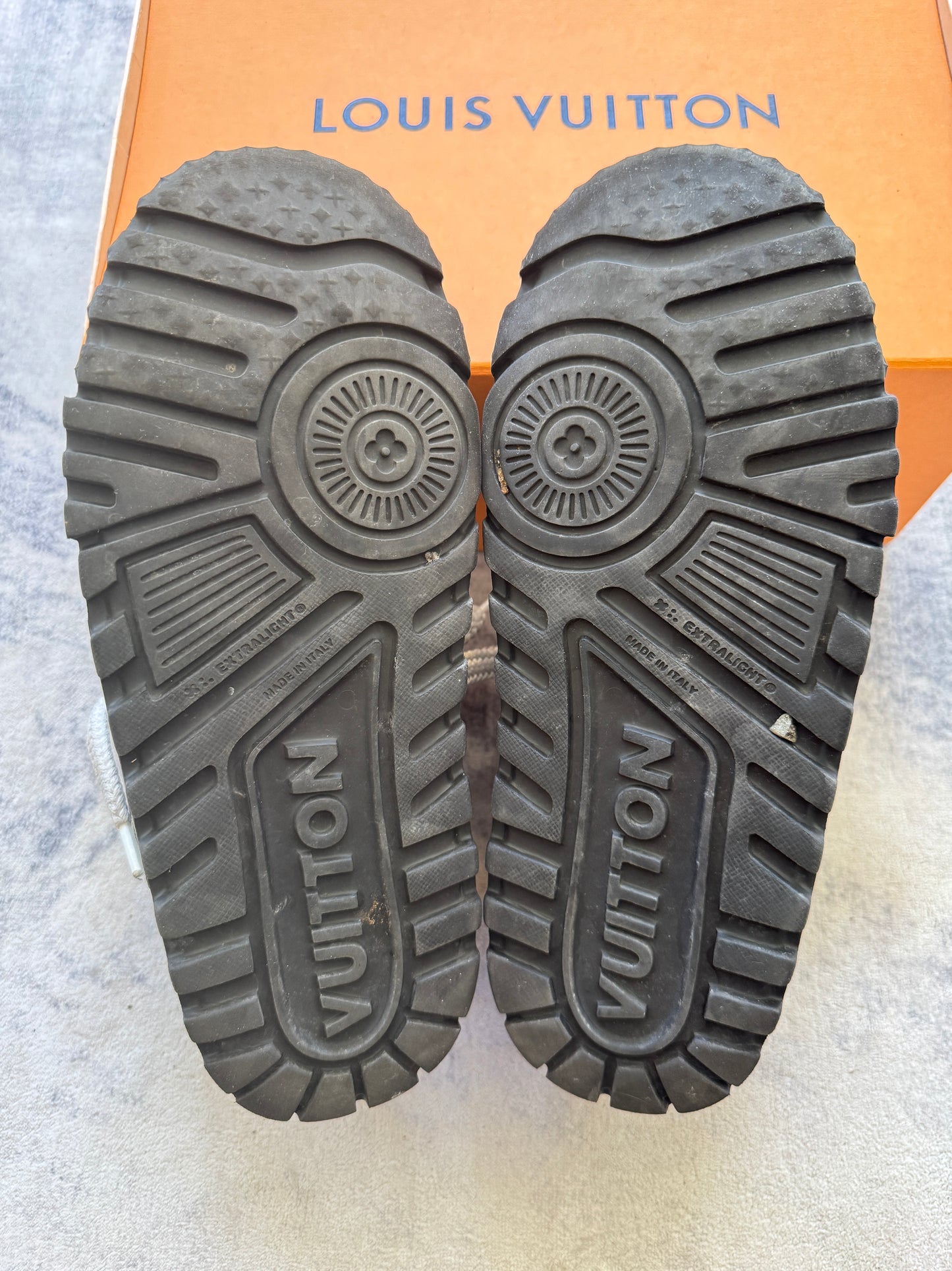 Louis Vuitton Trainer Chunky Denim