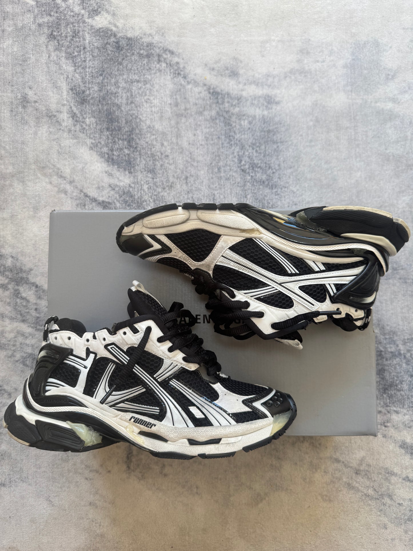 Balenciaga Runner Black