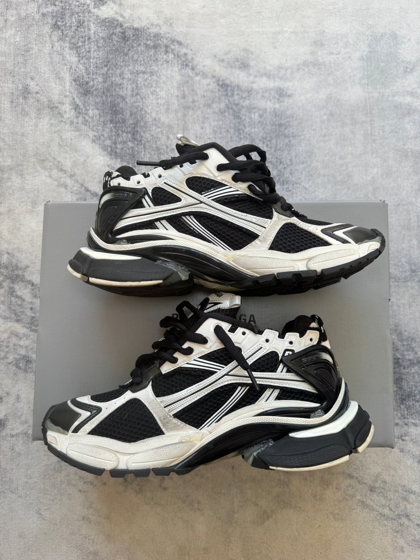 Balenciaga Runner Black
