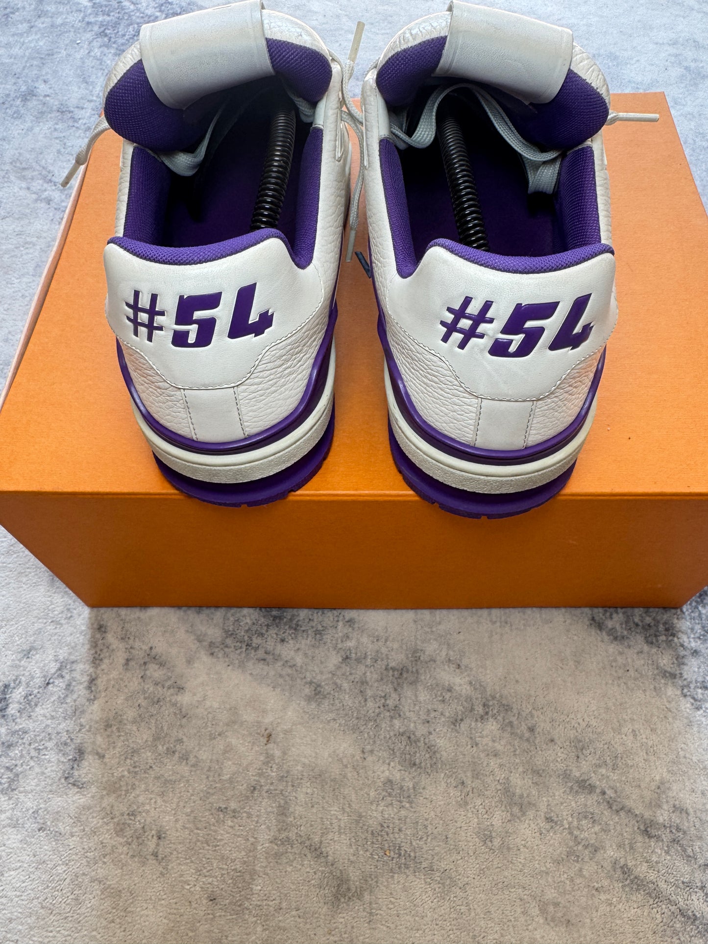 Louis Vuitton Trainer 54 purple