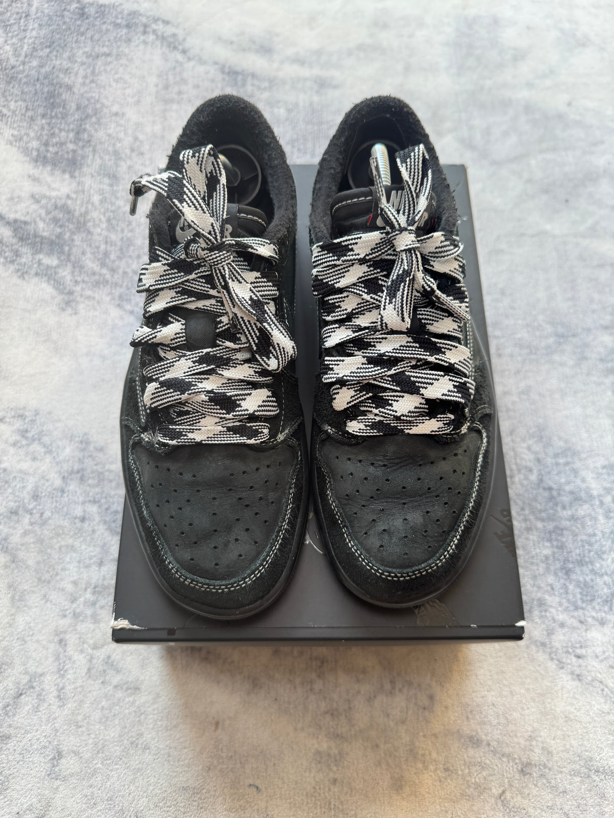 Jordan 1 Low Travis Scott Phantom