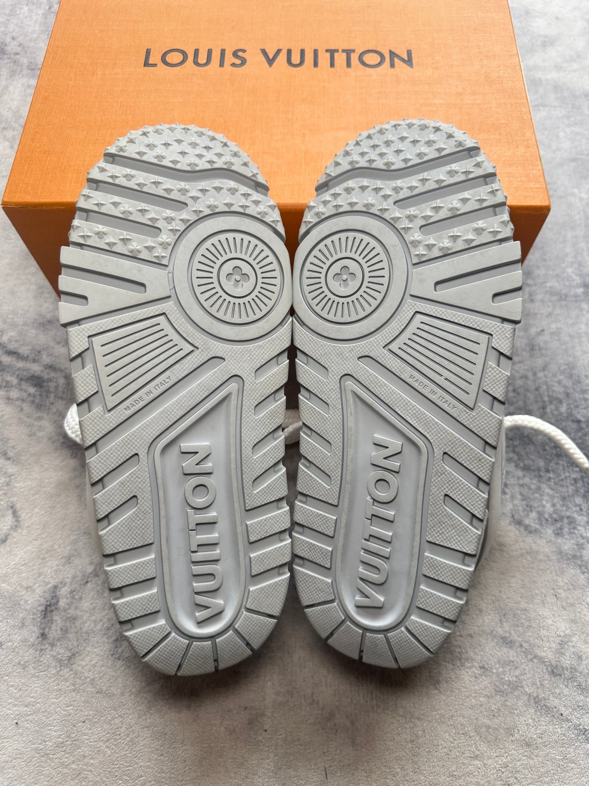 Louis Vuitton Trainer Maxi Chunk