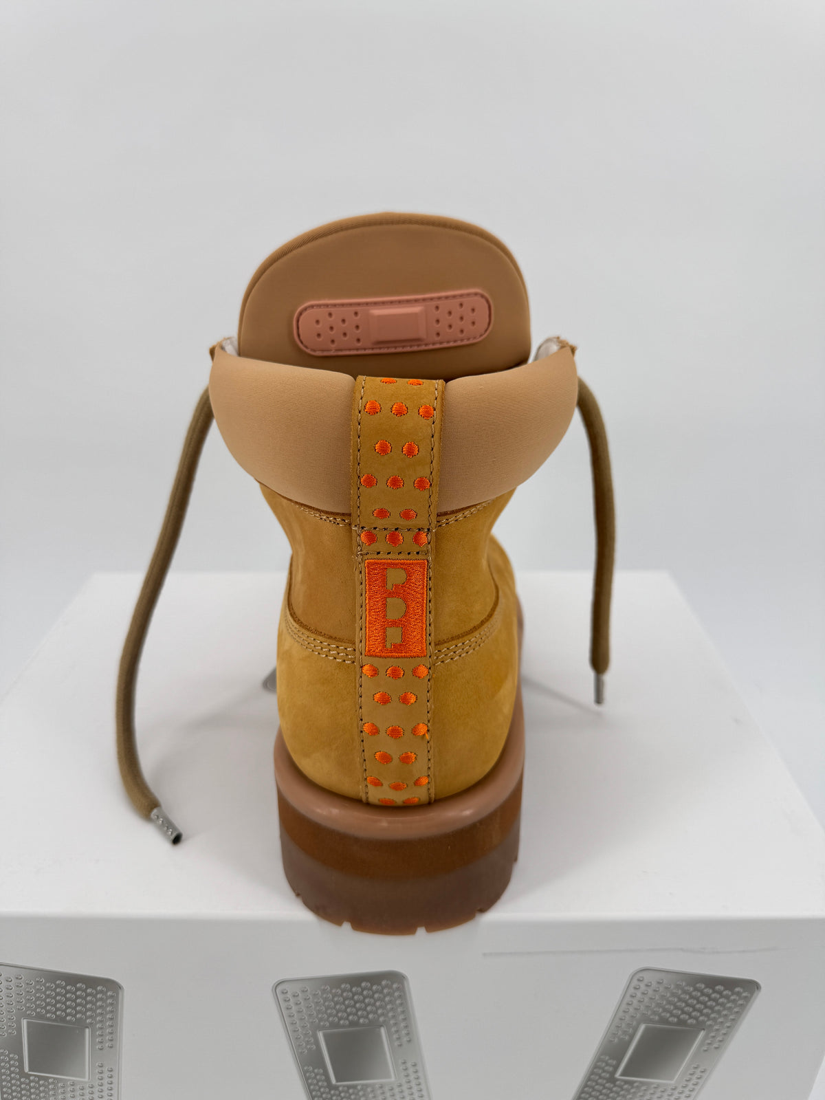 Pdf Strada Boots Beige Suede