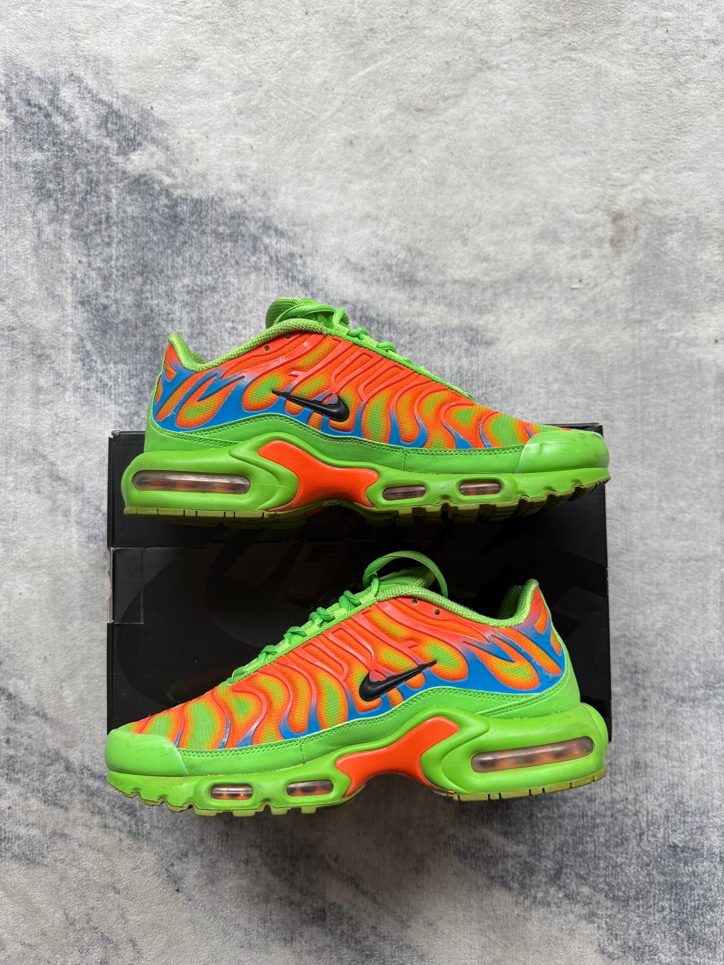 Nike Air Max Plus TN X Supreme Green
