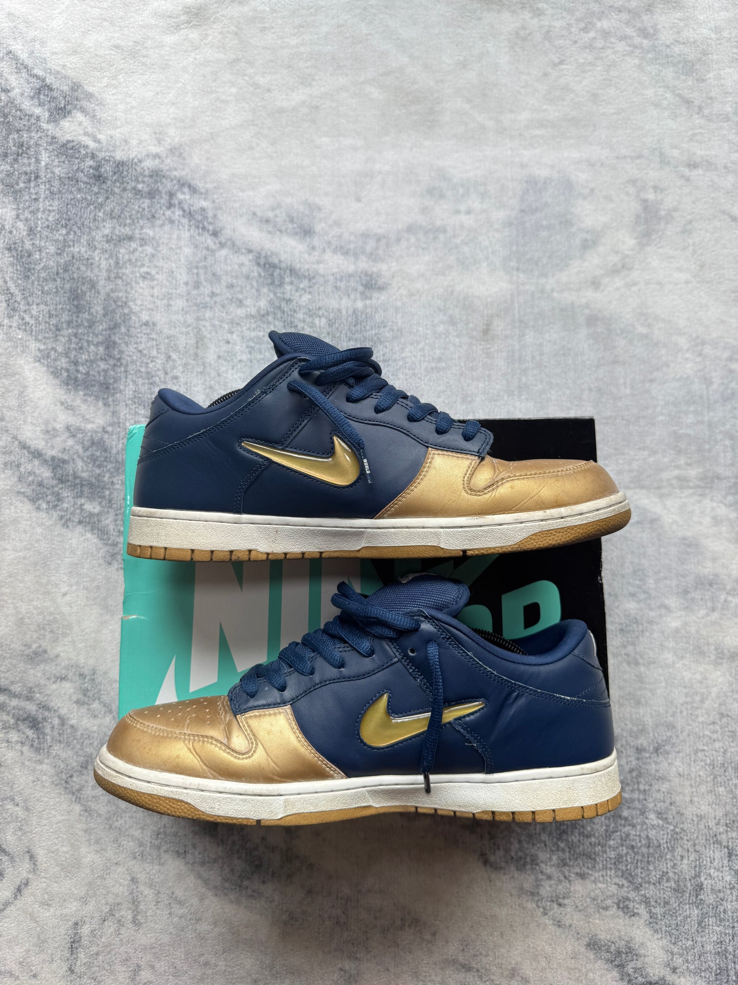 Nike Dunk SB Supreme