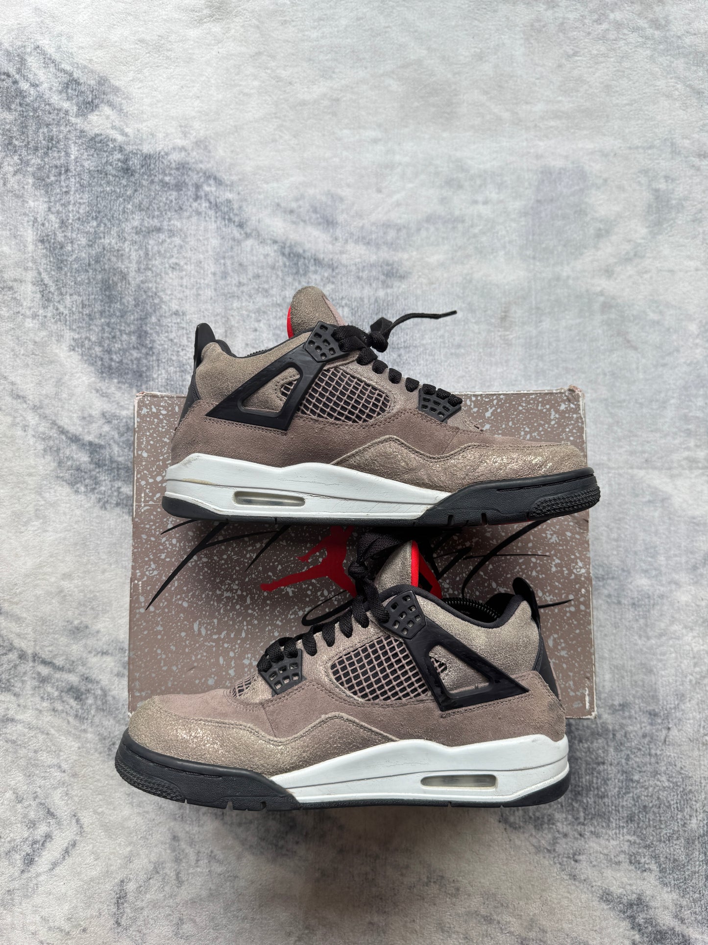Jordan 4 Taupe Haze